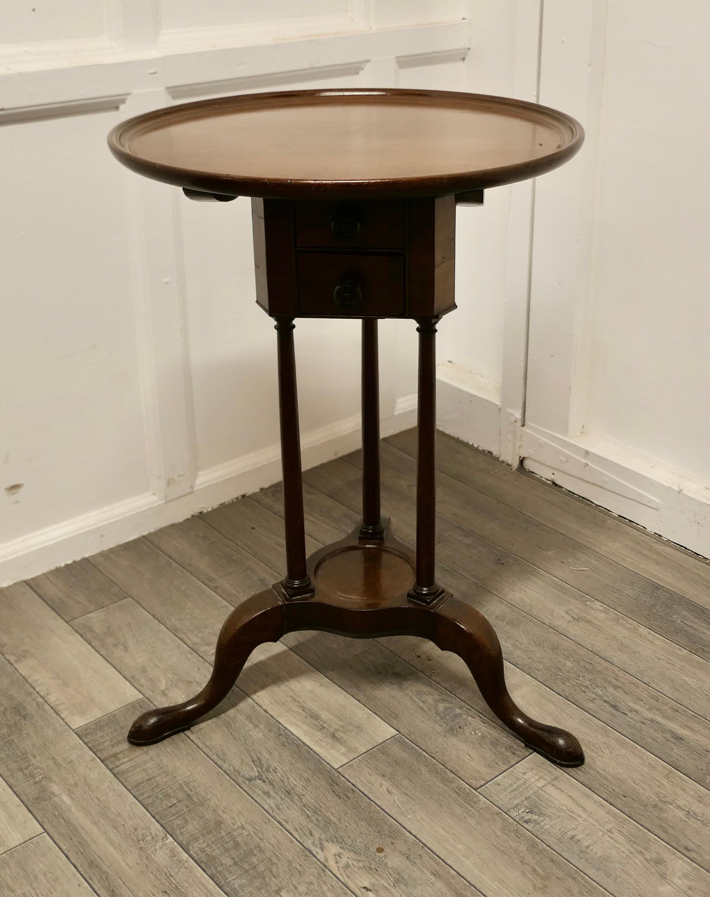 Tilt Top Wine Table with Drawers Under In Good Condition For Sale In Chillerton, Isle of Wight
