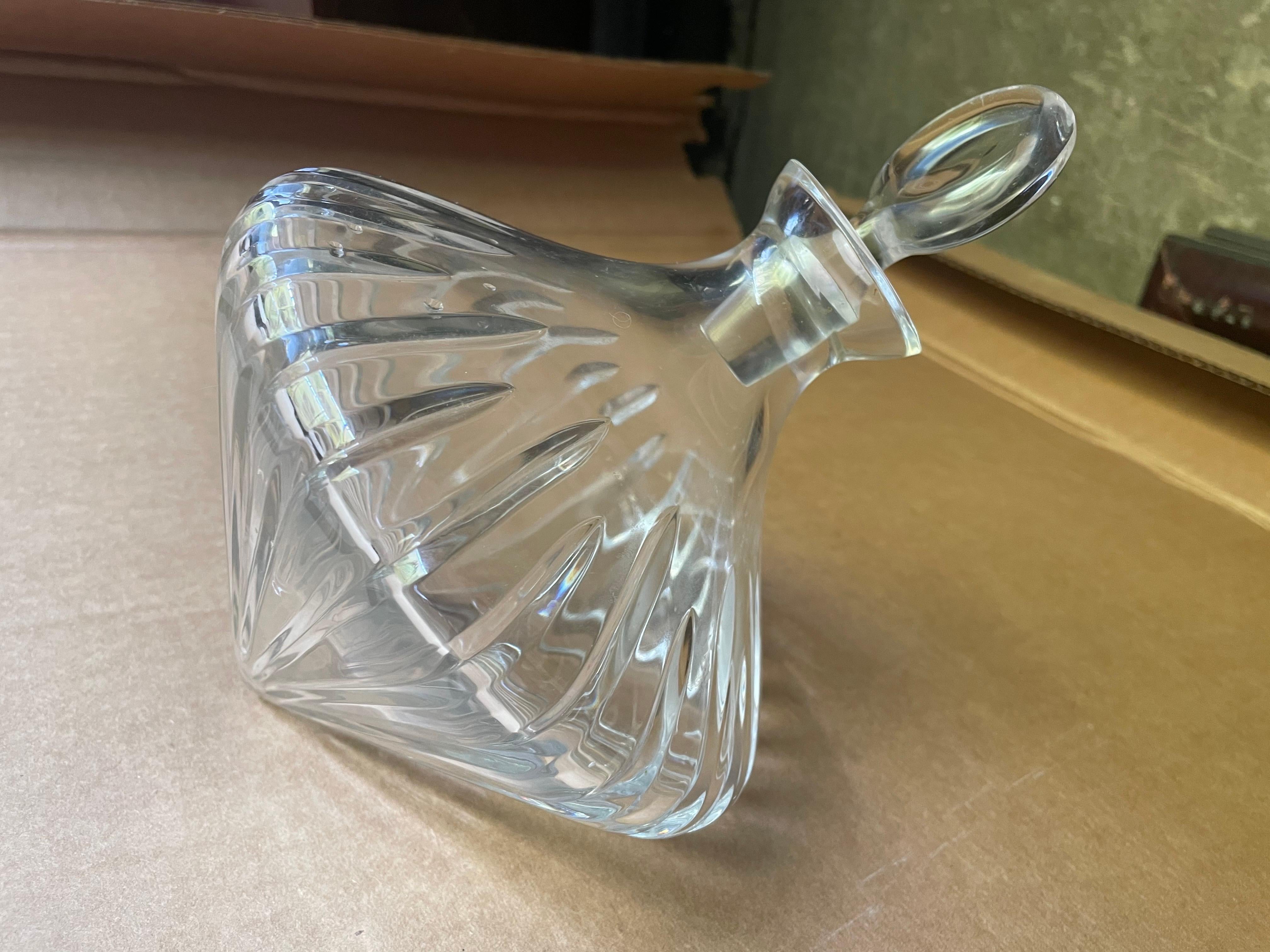 Decantador Inclinado de Cristal Transparente 32 Fl Oz Vino Espirituoso en venta 1