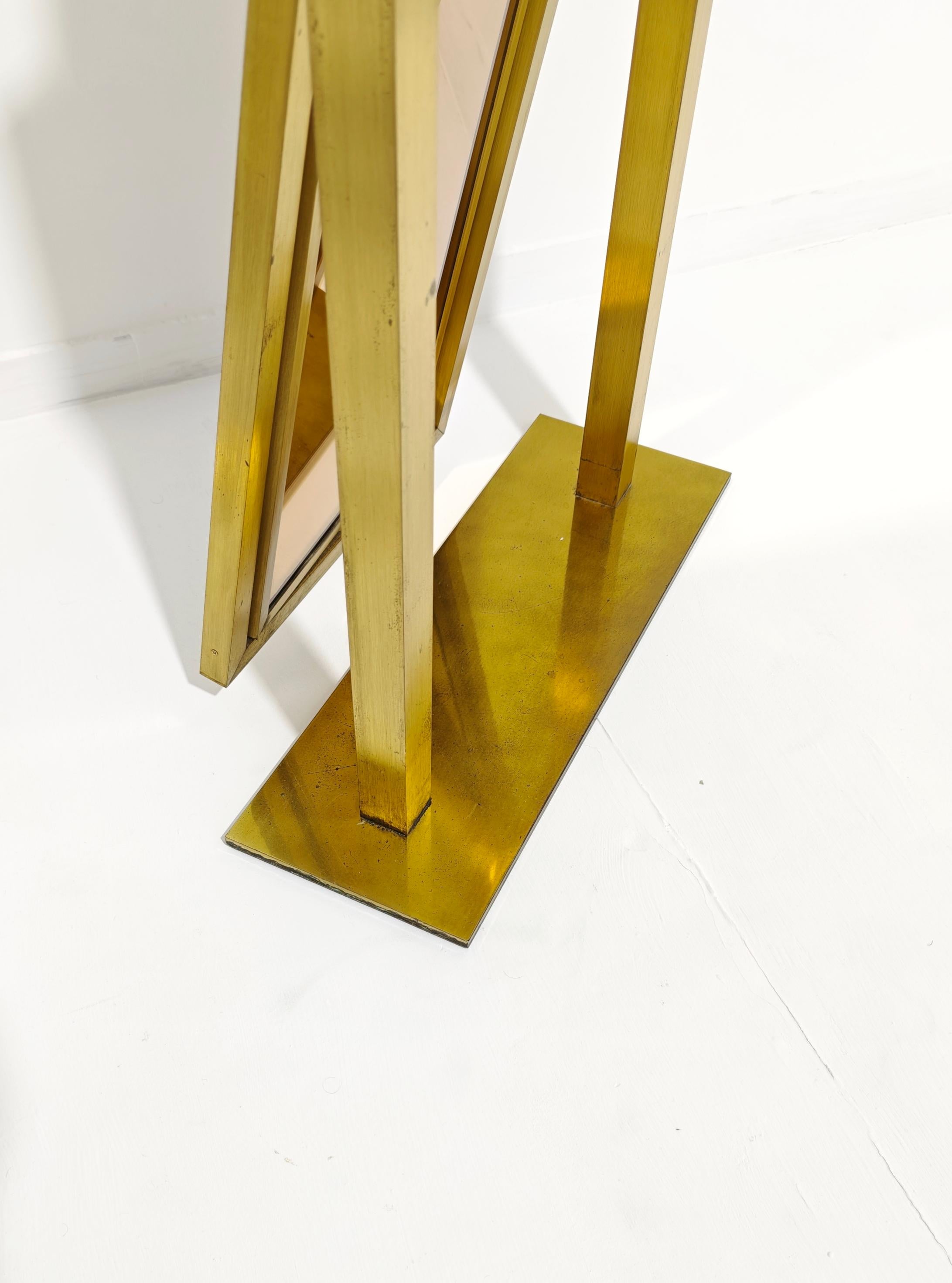 Tilting and Adjustable Mirror in Brushed Brass Italy 1960/70 Mid-Century Modern For Sale 5
