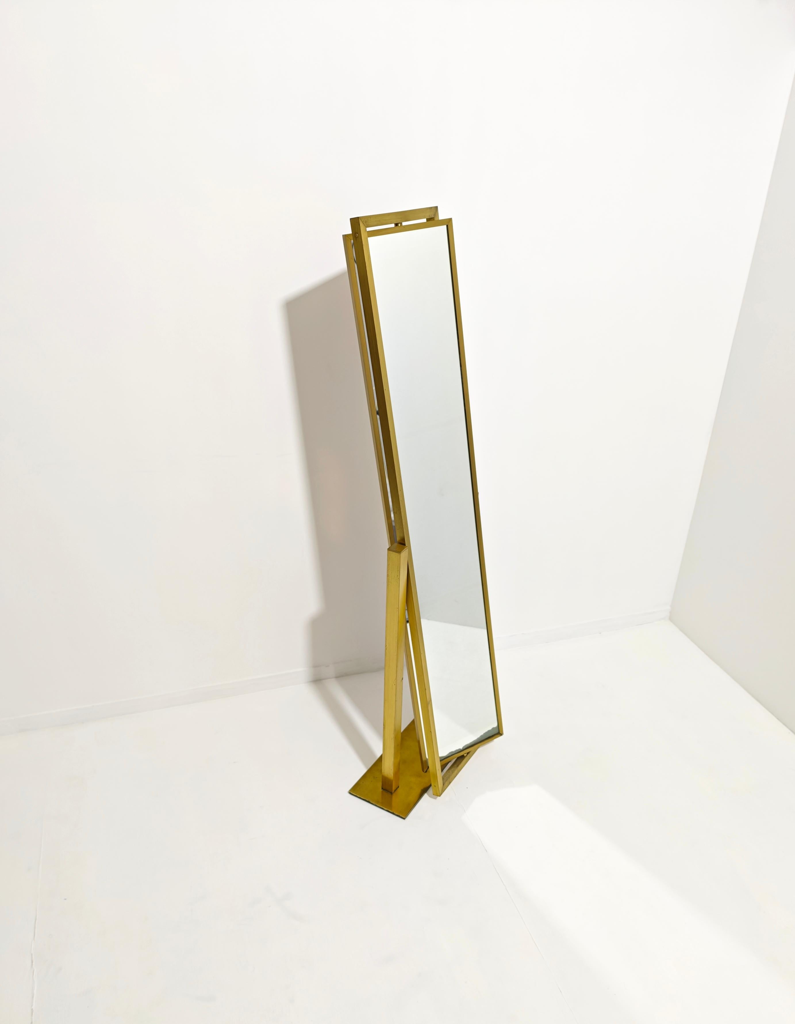 Tilting and Adjustable Mirror in Brushed Brass Italy 1960/70 Mid-Century Modern For Sale 7