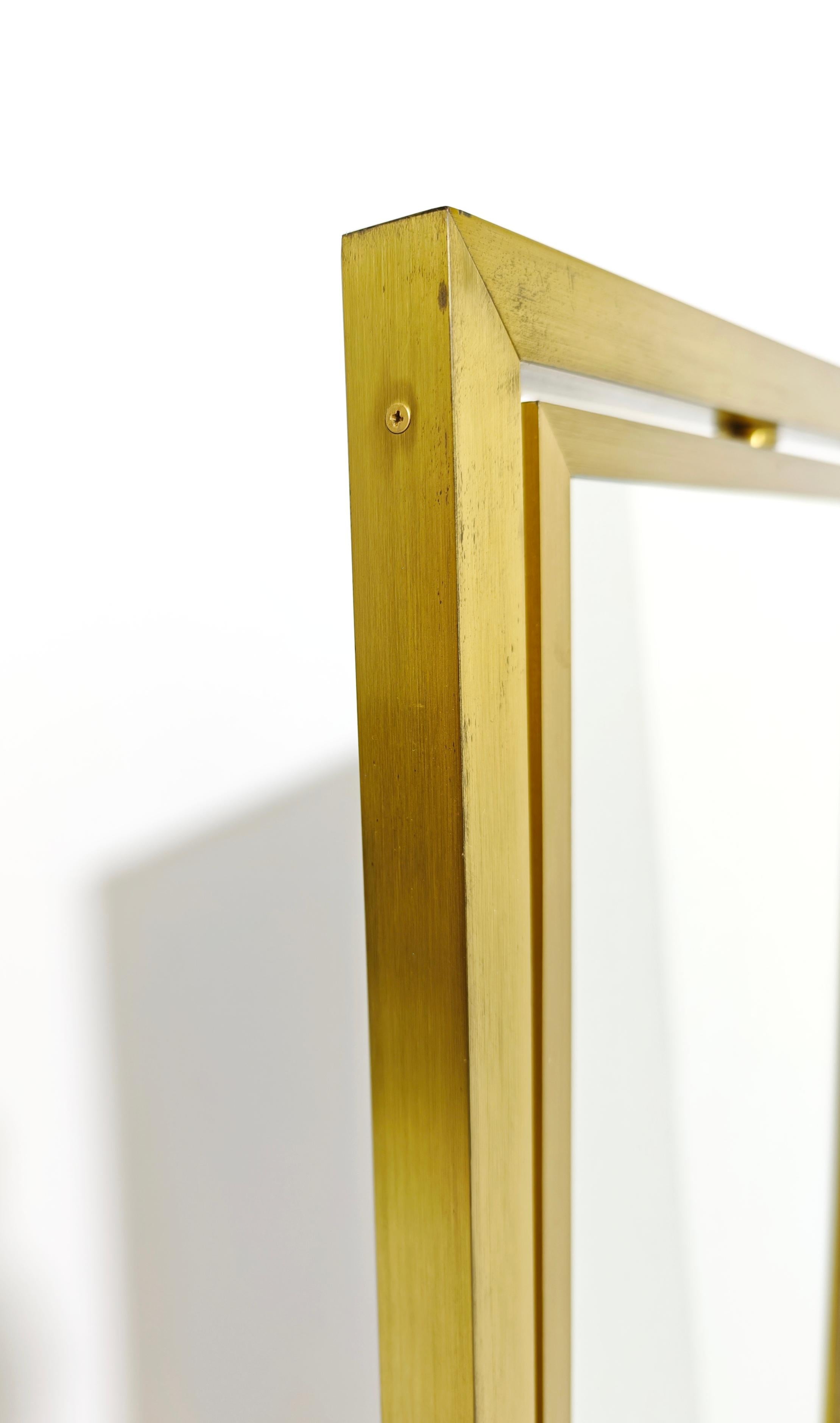 Tilting and Adjustable Mirror in Brushed Brass Italy 1960/70 Mid-Century Modern For Sale 2