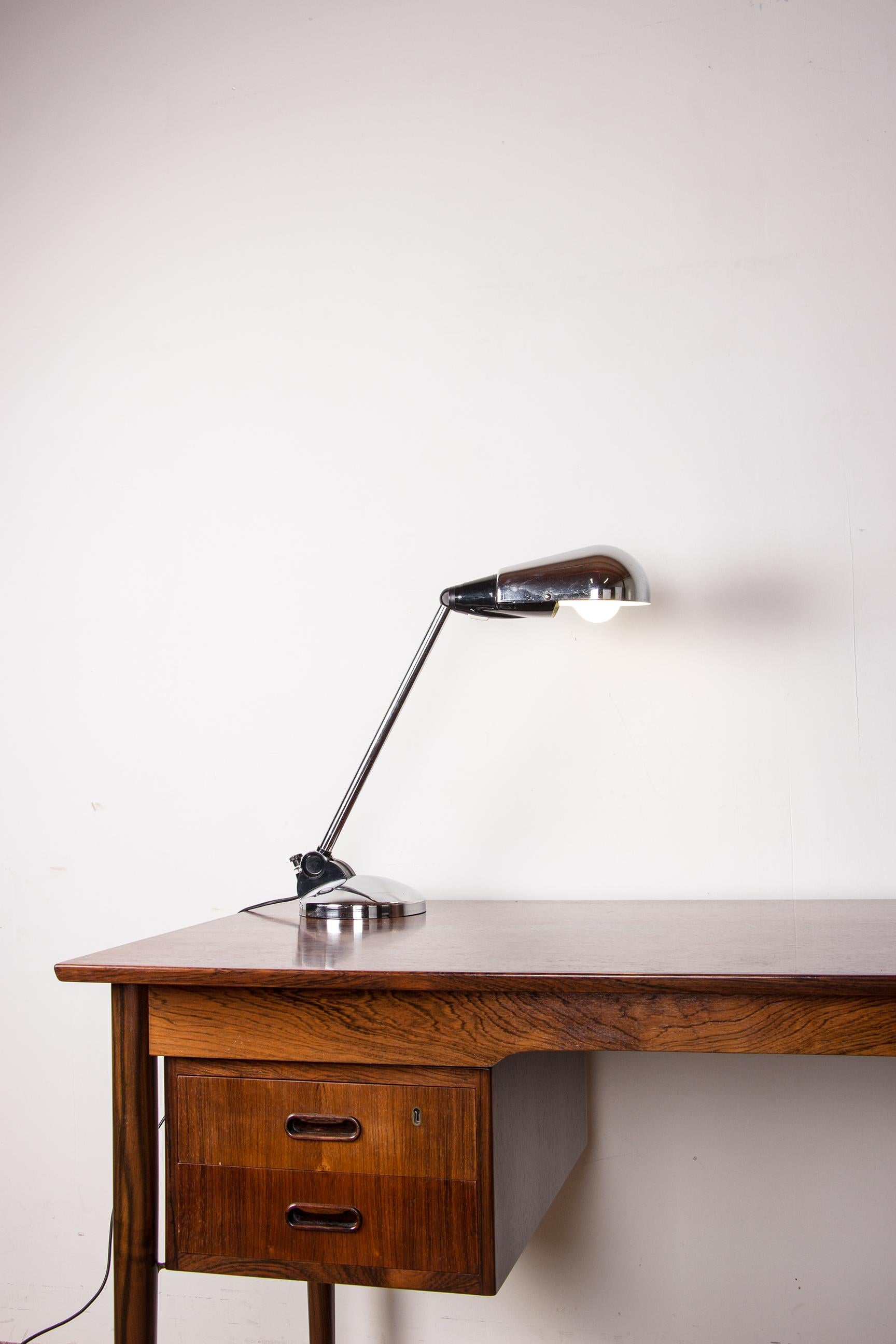 Italian Tilting desk lamp in chrome metal by Marina Malabotti 1960. For Sale