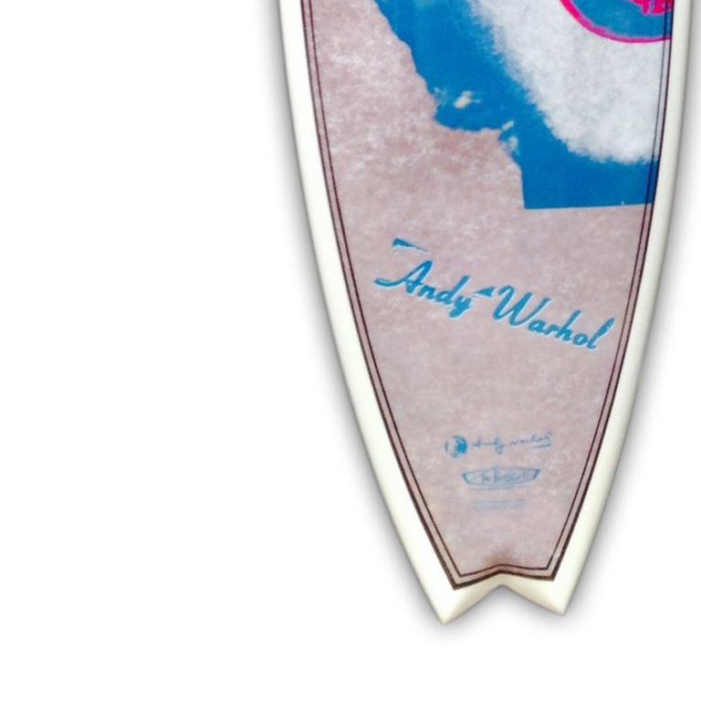 it was a new surfboard marilyn