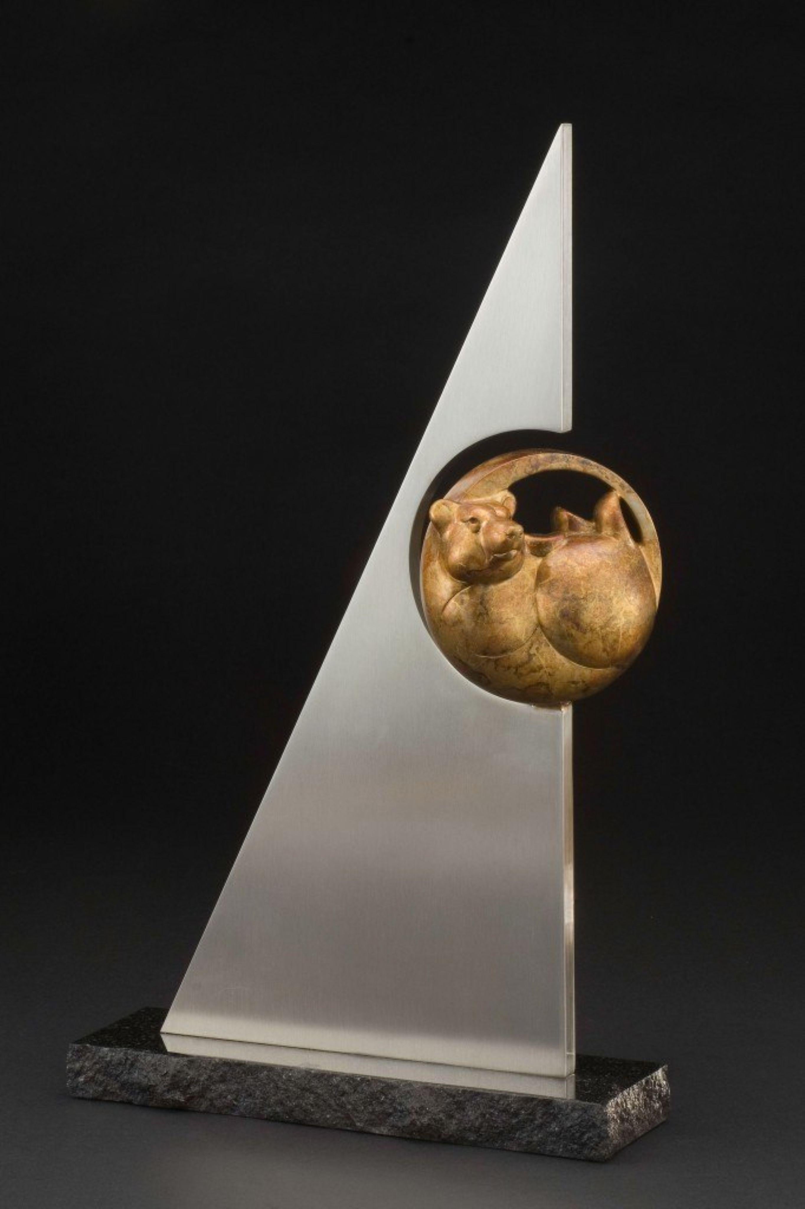 Tim Cherry Figurative Sculpture - Mountain Den