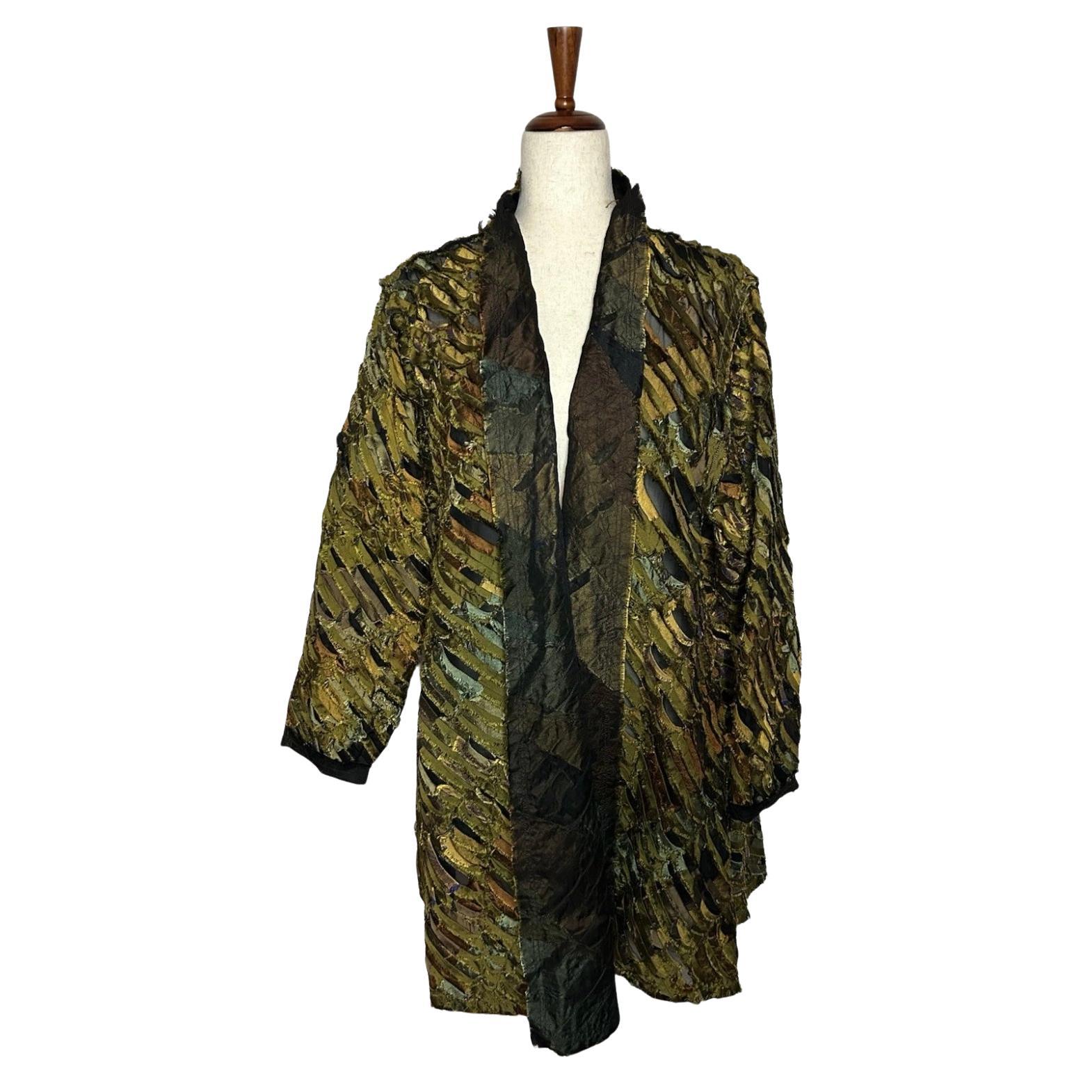 TIM HARDING Giacca con volant iridescente verde e bronzo OOAK in vendita