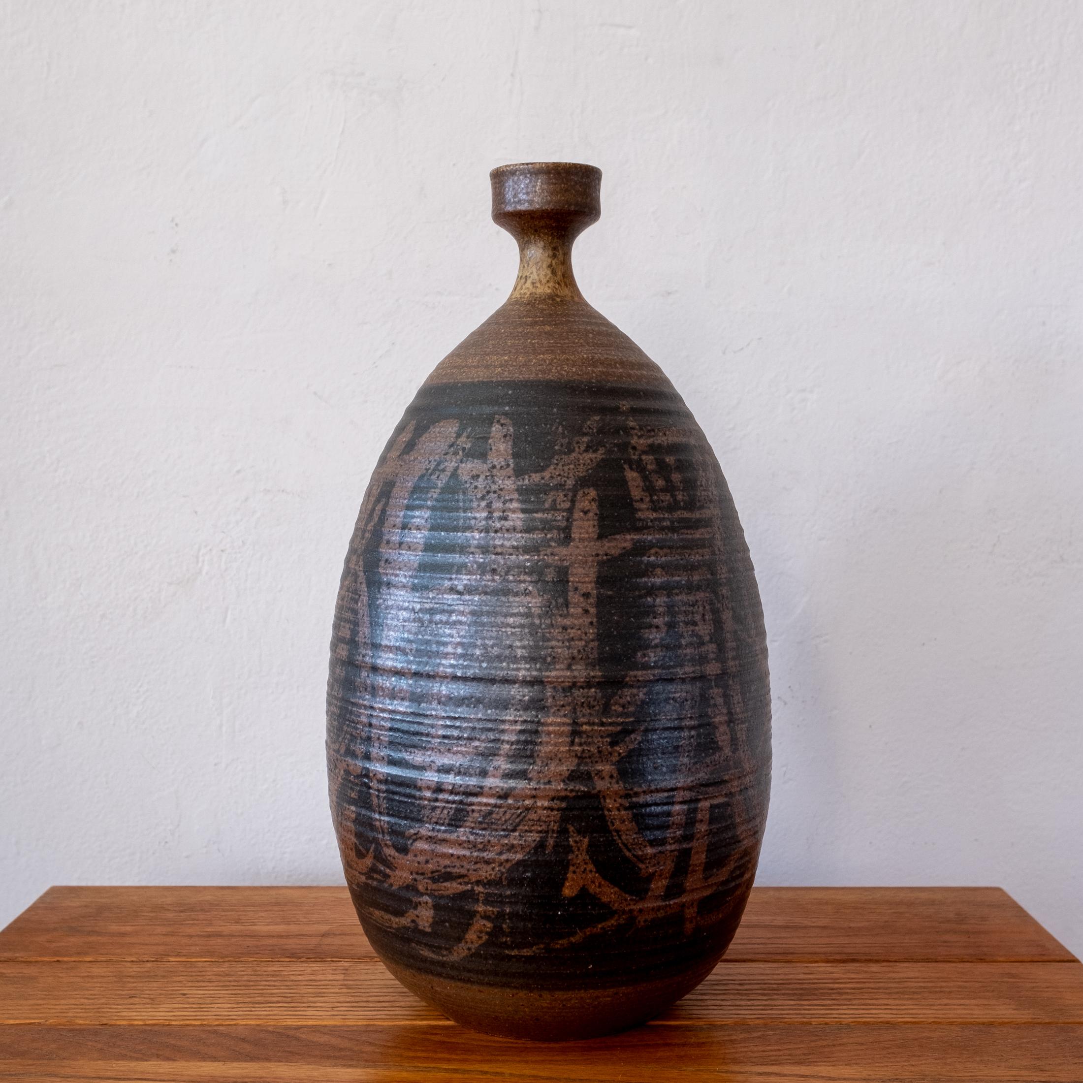 Tim Keenan Ceramic Vase In Good Condition In San Diego, CA