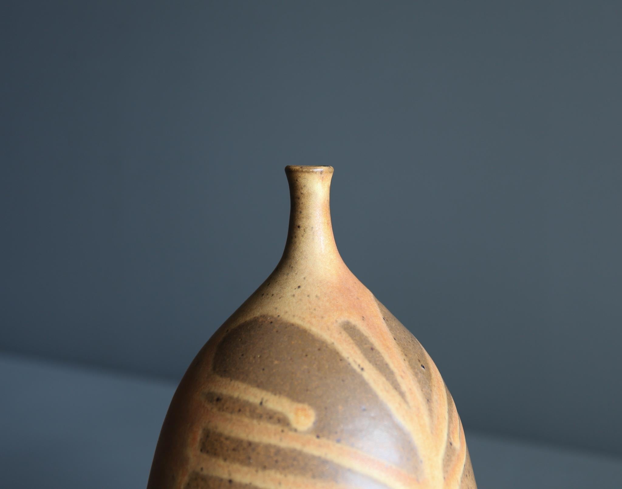 Tim Keenan Ceramic Vase In New Condition For Sale In Costa Mesa, CA