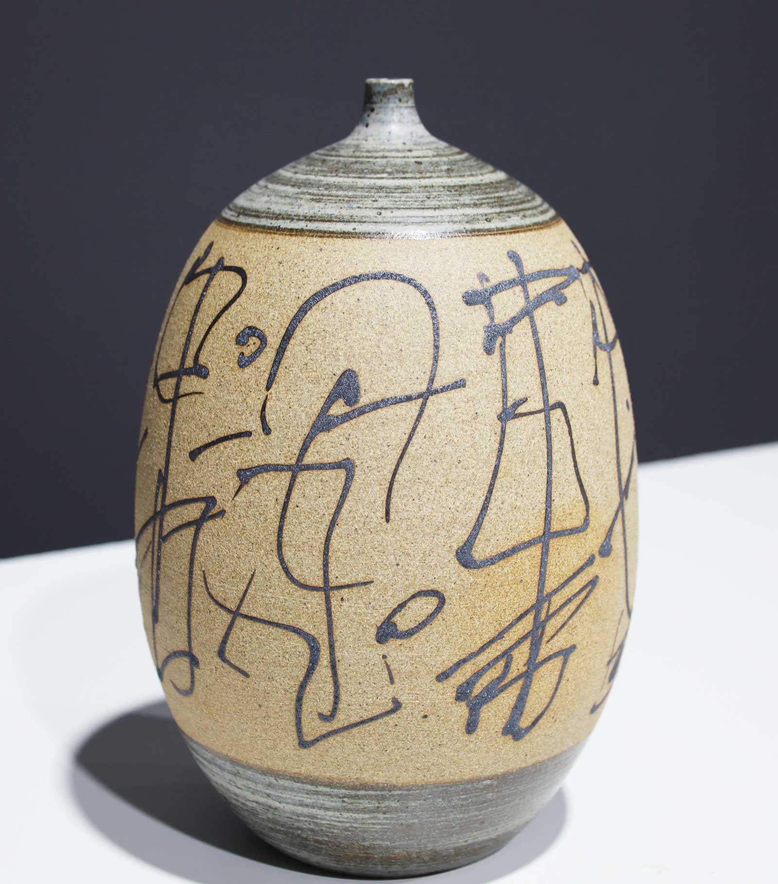 Organique Vase en céramique de Tim Keenan en vente