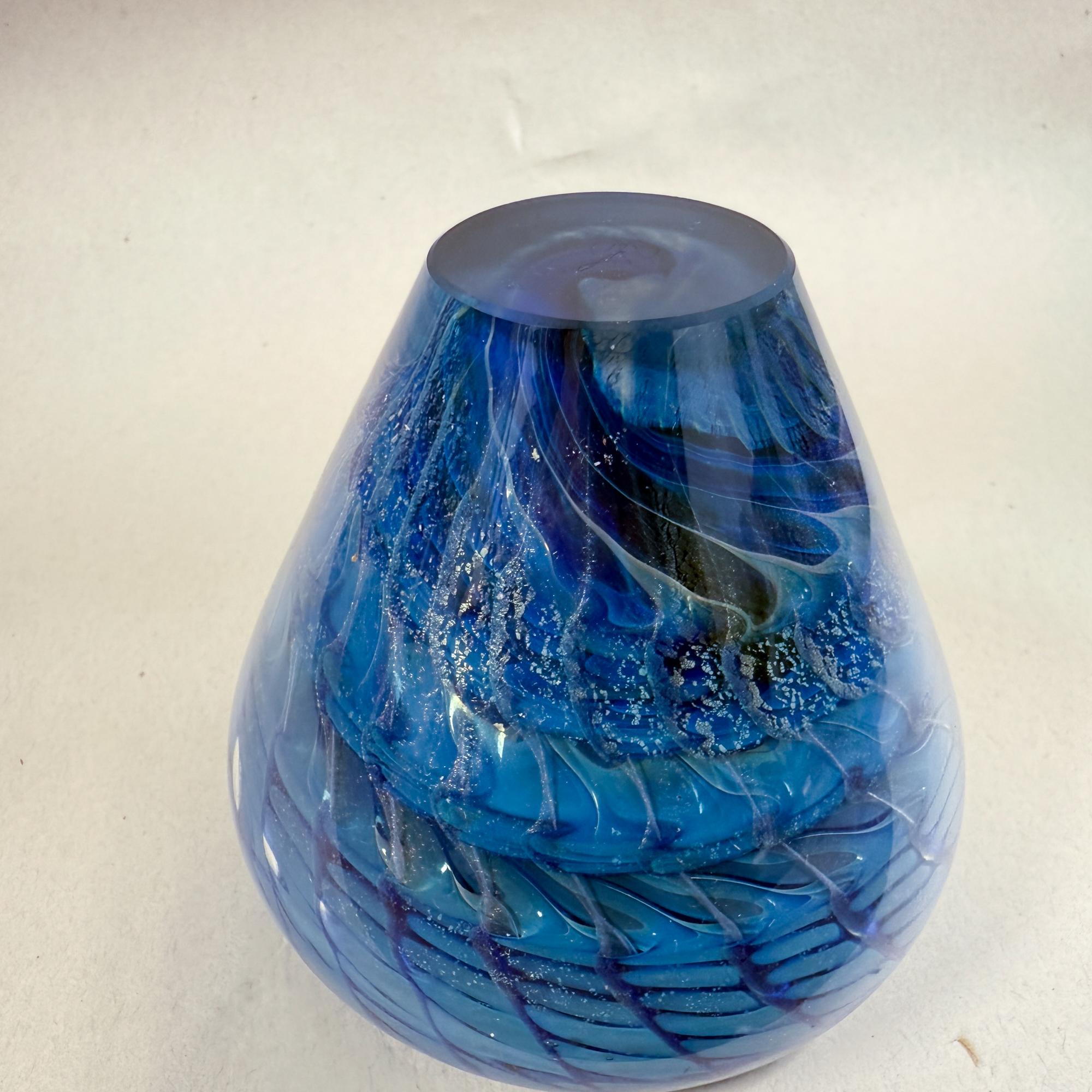 Tim Lazer Jarrón de vidrio artístico Azul Postmoderno 1990 en venta 8