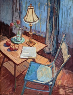 "Lire à la lueur de la lampe" - Nature morte contemporaine peinte à l'huile, style traditionnel