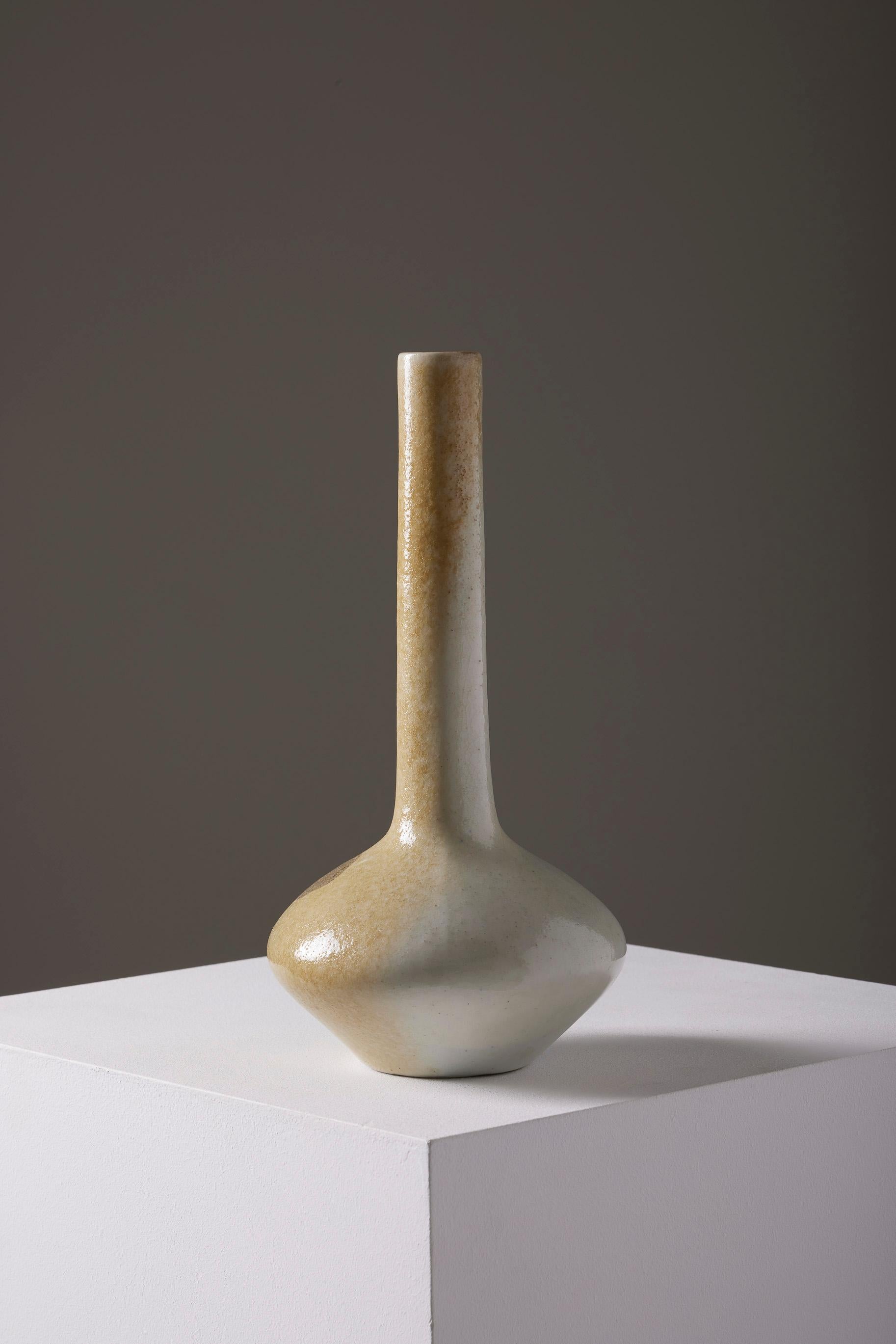 Tim Orr Vase In Excellent Condition For Sale In PARIS, FR