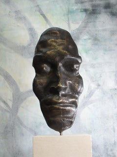 "Testimone". Scultura contemporanea in bronzo fuso