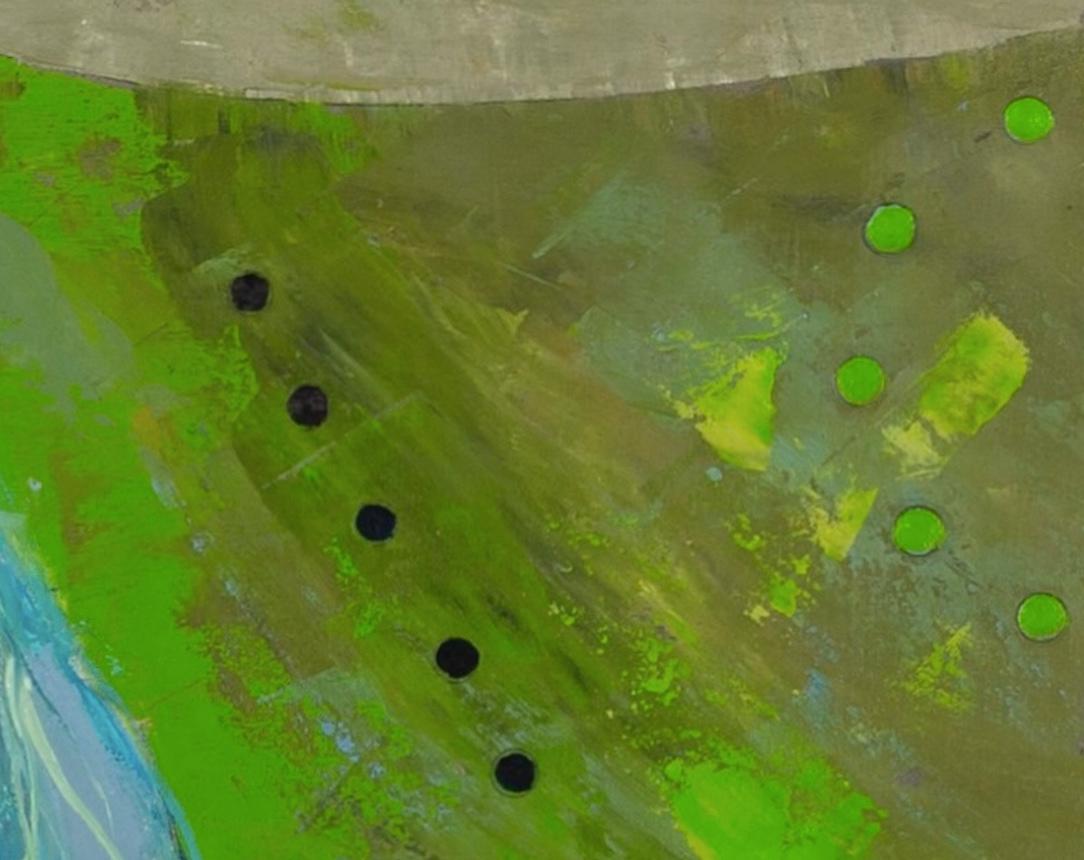 Tim Woolcock �è nato nel Lancashire, anche se la sua famiglia è originaria di St Just-in-Penwith in Cornovaglia, dove l'artista ha trascorso molte estati. Attualmente vive parte dell'anno nella sua fattoria nella contea di Carlow, in Irlanda, dove si