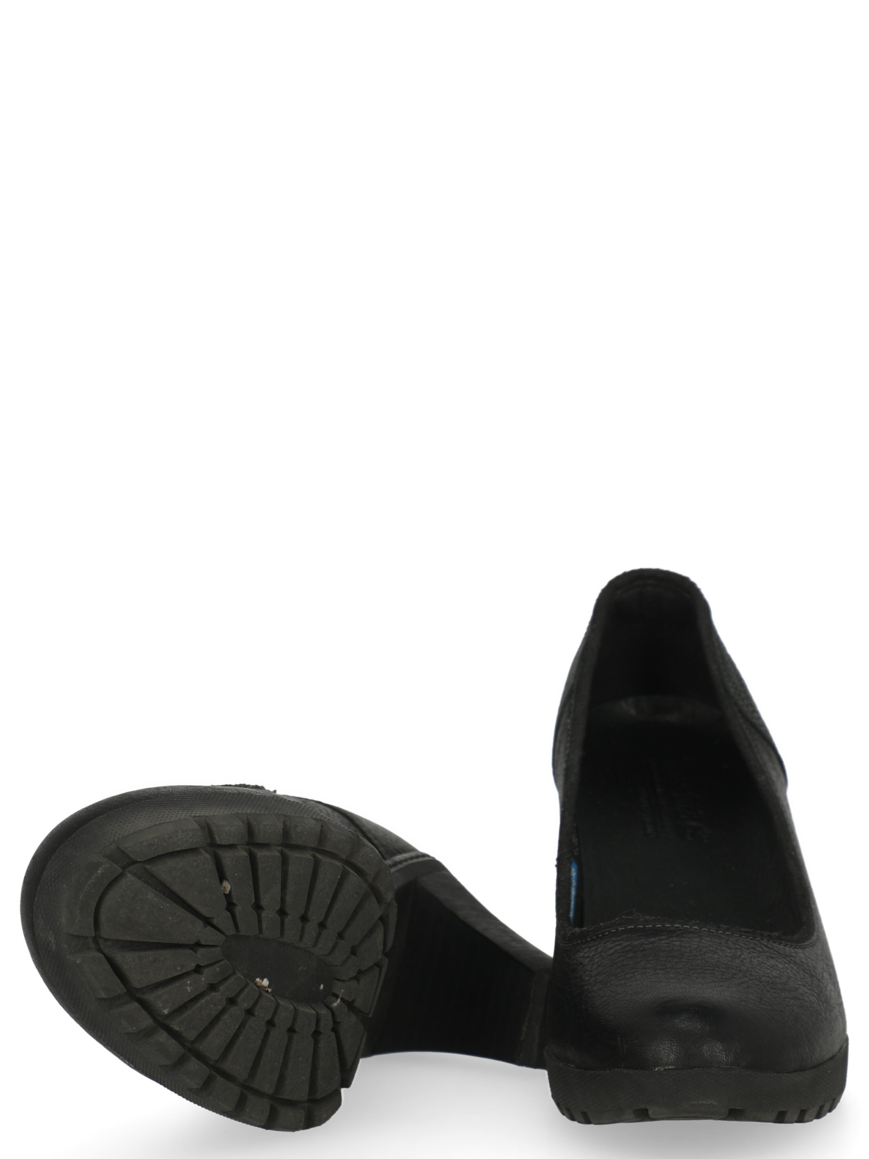 black timberland heels