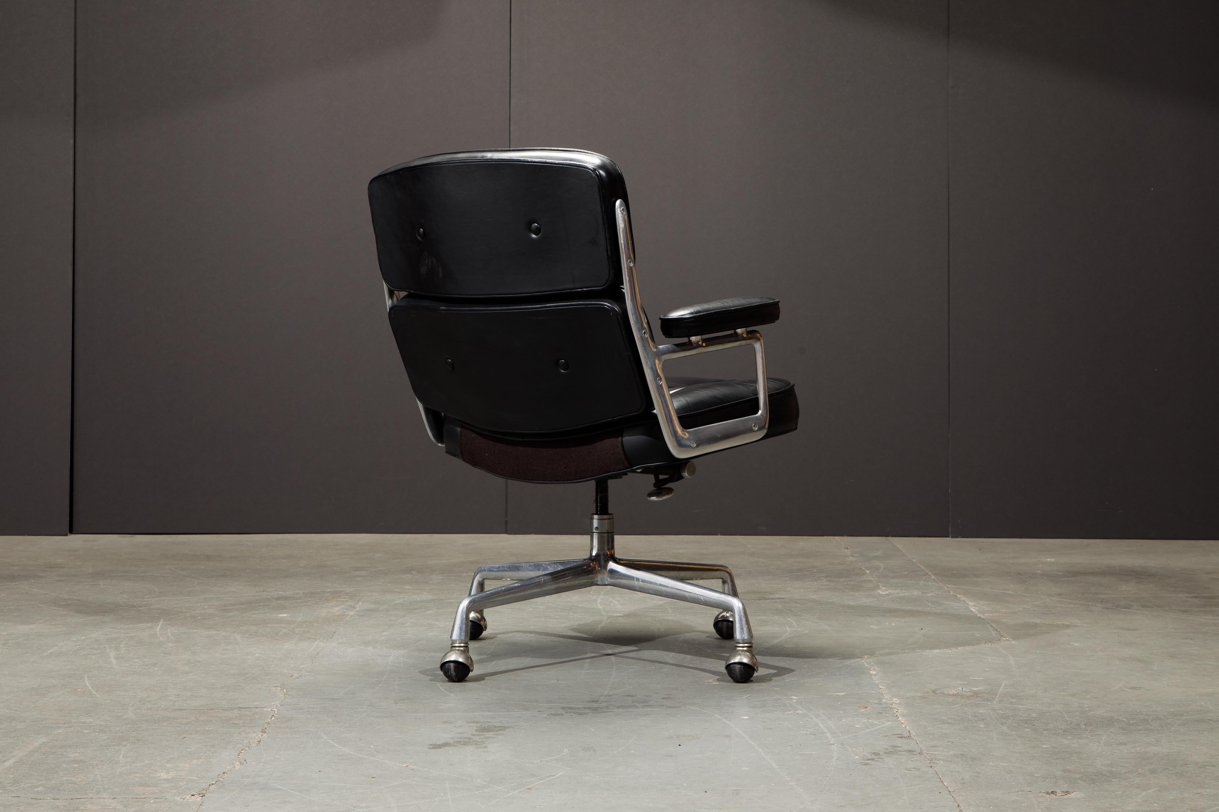 Time Life Executive Desk Chair by Charles Eames for Herman Miller, 1970's In Good Condition In Los Angeles, CA