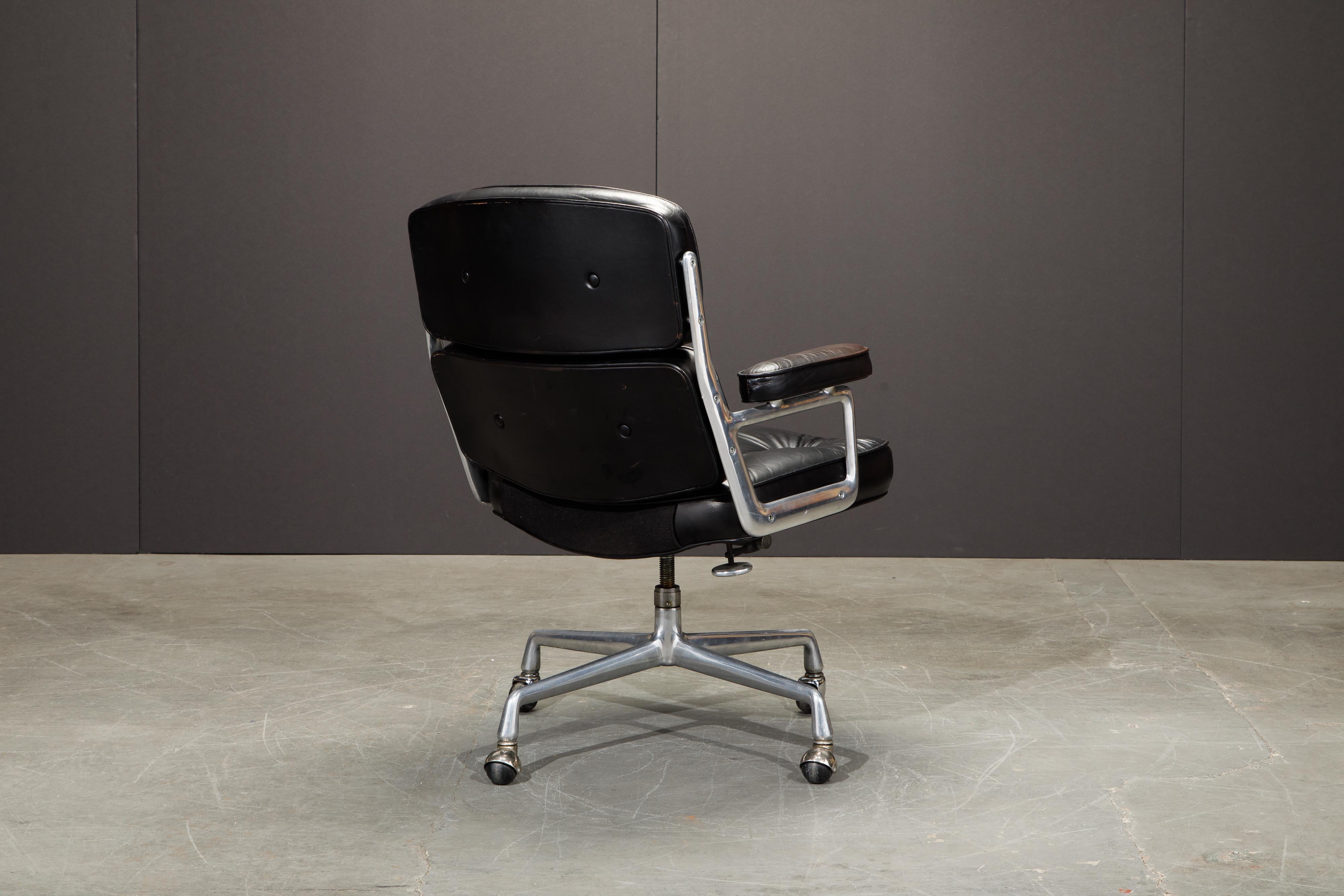 Time Life Executive Desk Chair by Charles Eames for Herman Miller, 1980, Signed In Good Condition In Los Angeles, CA