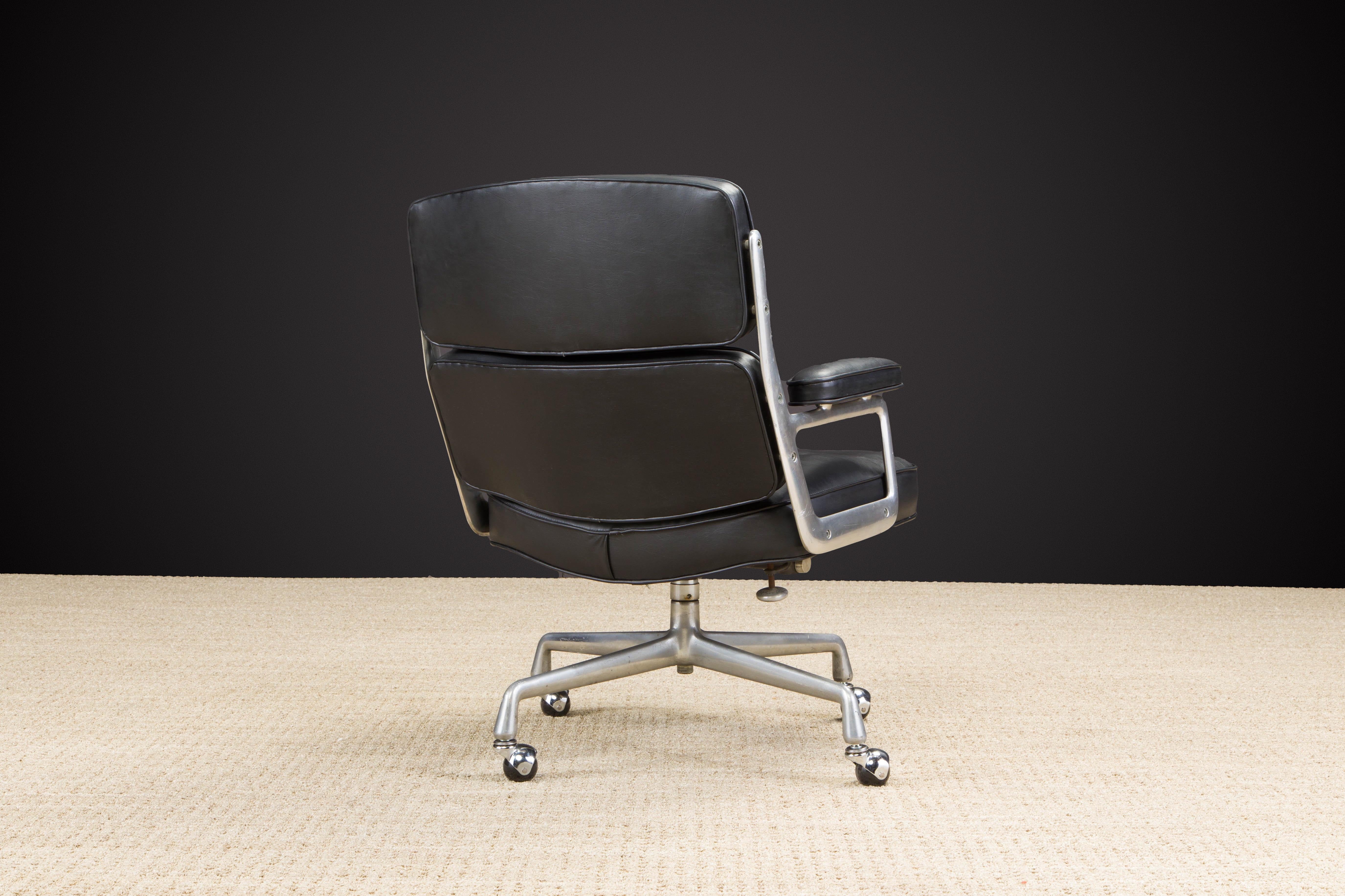 Sedia da scrivania Time Life Executive di Charles Eames per Herman Miller, anni '80, firmata in vendita 4