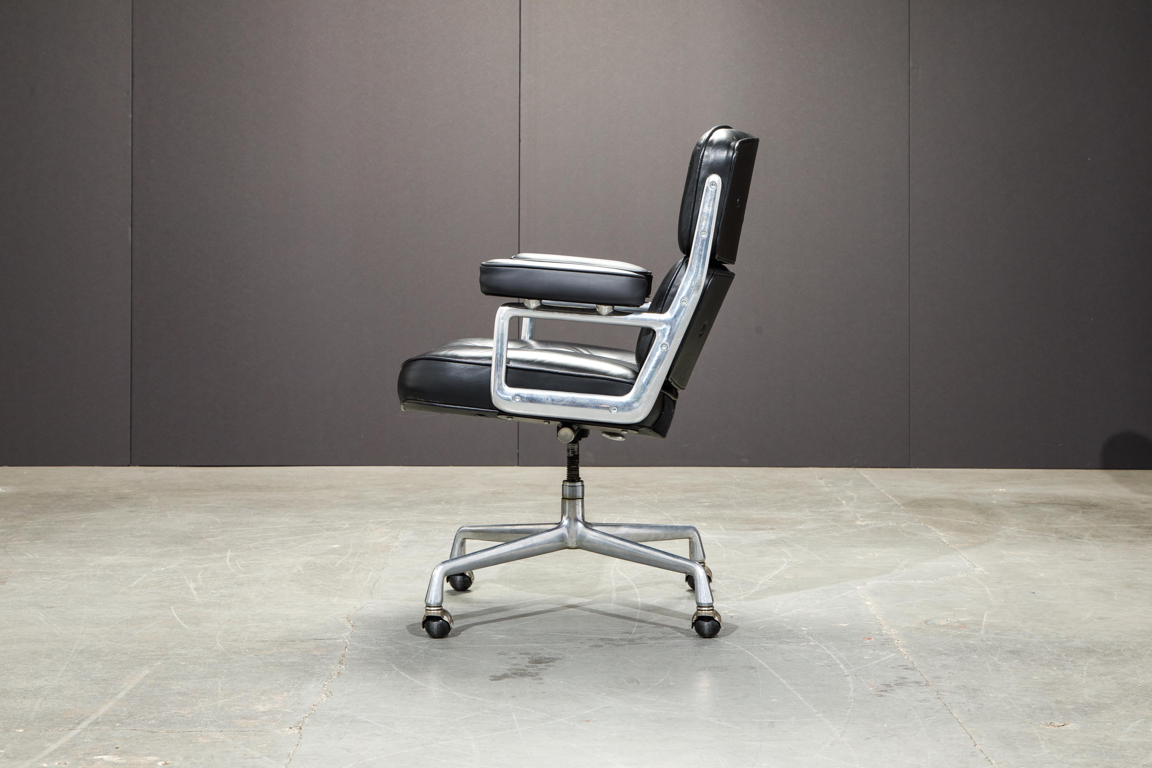 Late 20th Century Time Life Executive Desk Chair by Charles Eames for Herman Miller, 1980s, Signed