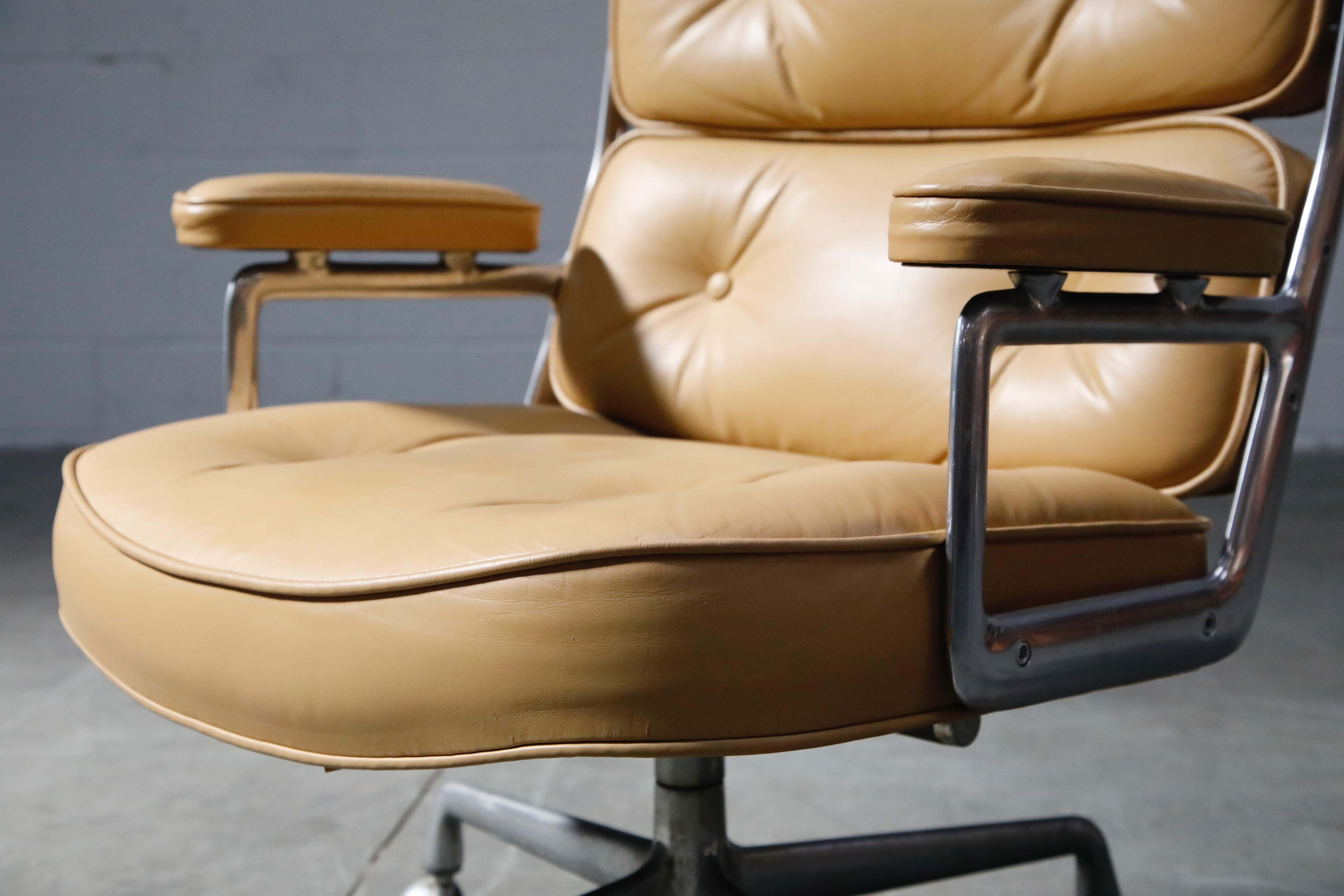 'Time Life' Executive Office Chairs by Charles Eames for Herman Miller, Signed 5