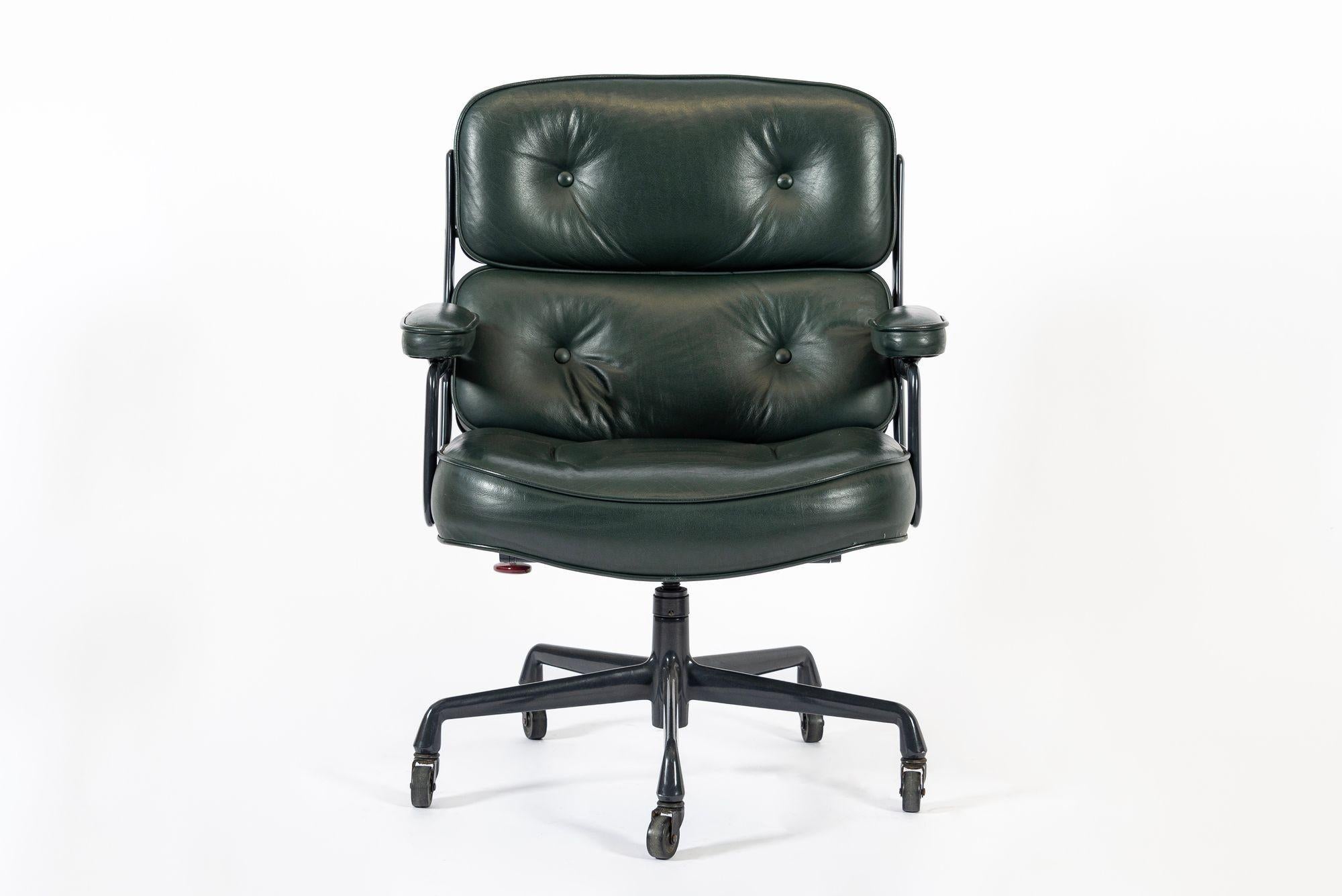 Sedie da ufficio Time Life Greene & Greene di Eames per Herman Miller 1996, set da 4 in vendita 1