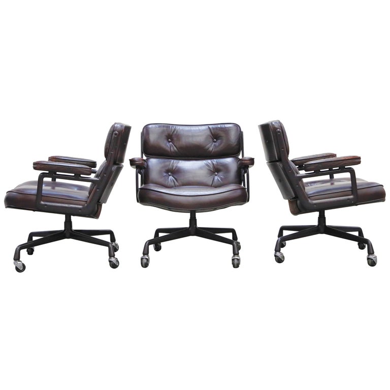 Time Life Lobby Desk Chair By Charles And Ray Eames For Herman