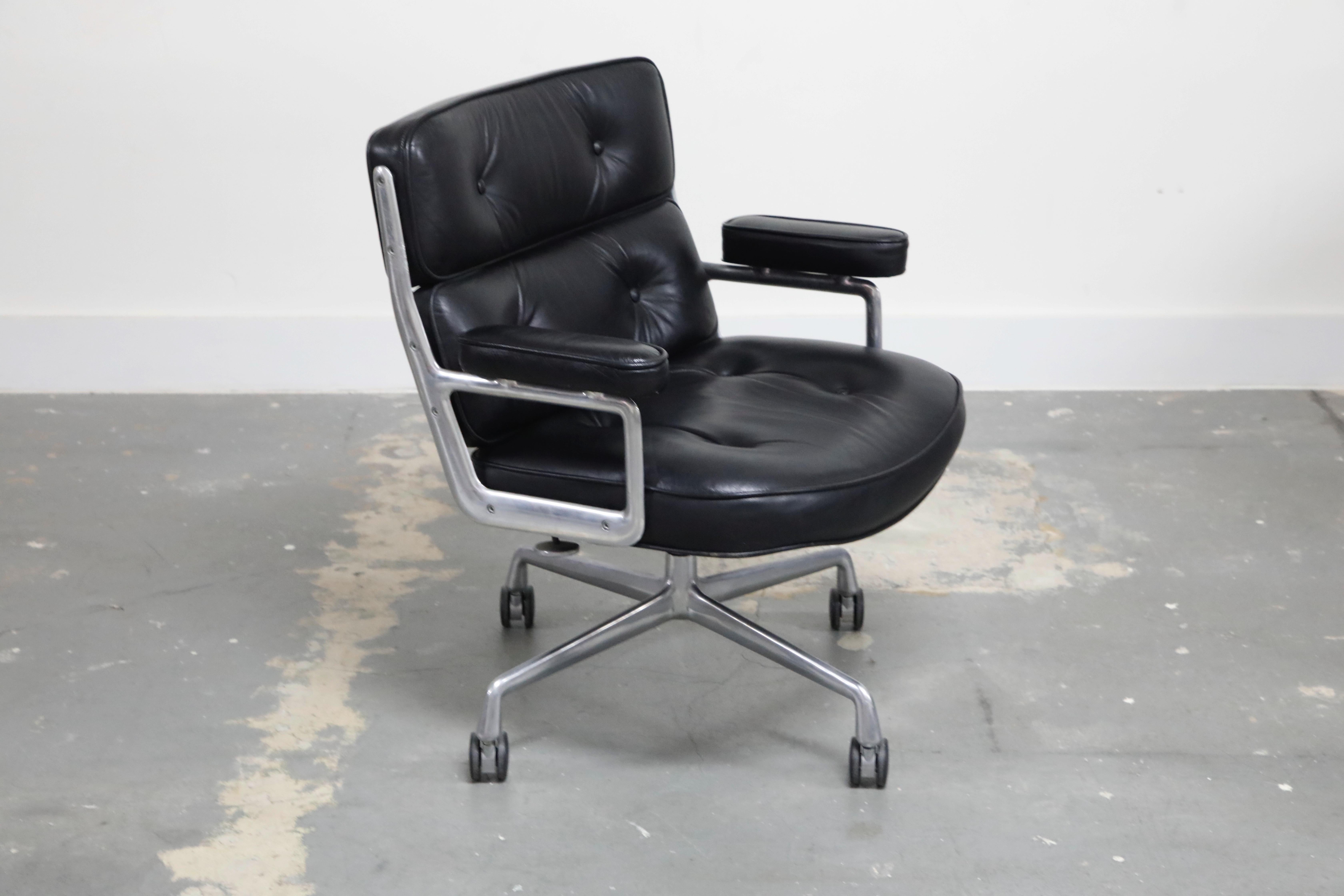 American Time Life Lobby Executive Desk Chair by Charles Eames for Herman Miller, 1984