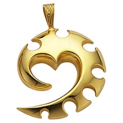 Zeitreisender Herz aus 18 Karat Gold