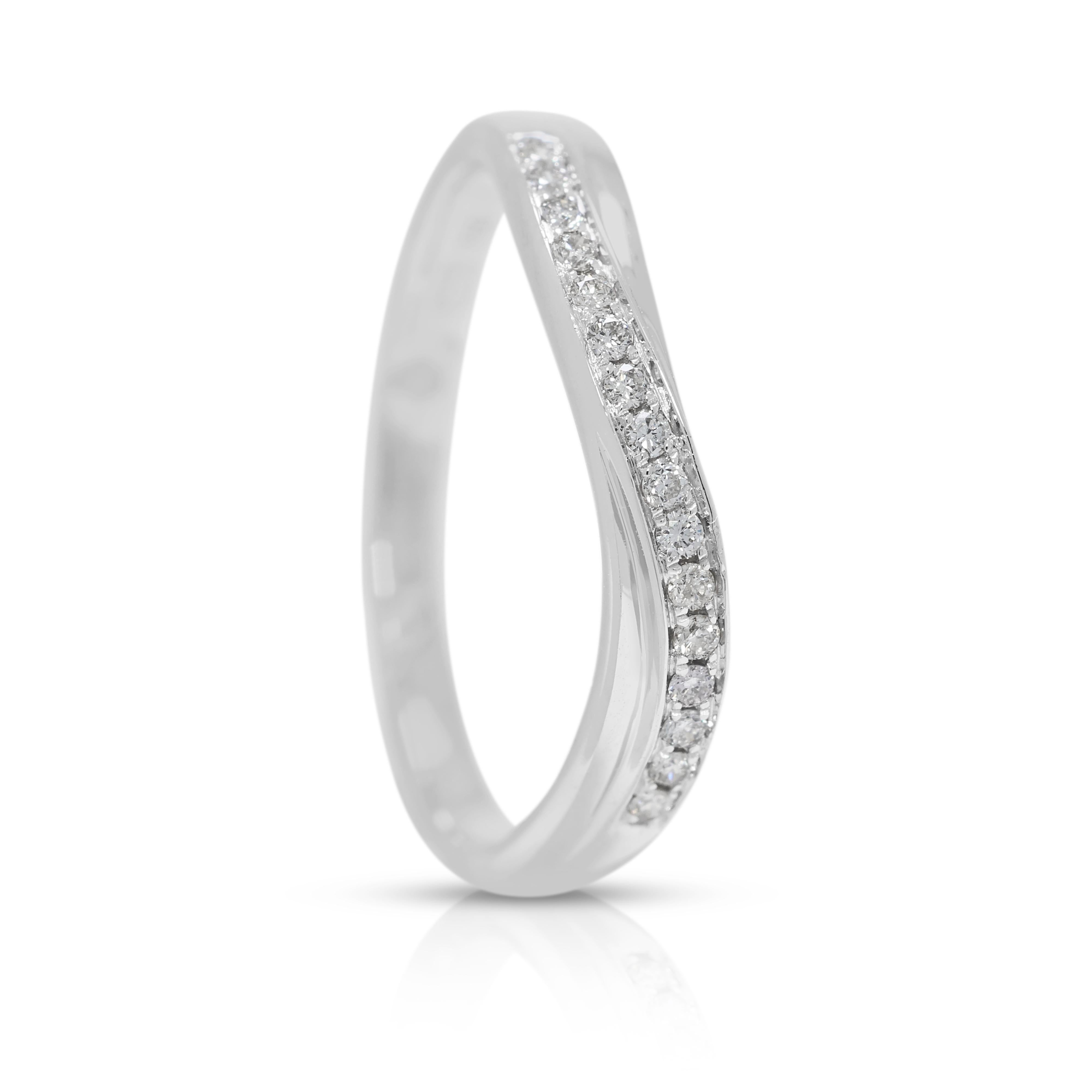 Timeles 0.11ct Natural Diamond Ring  in 18K White Gold For Sale 1