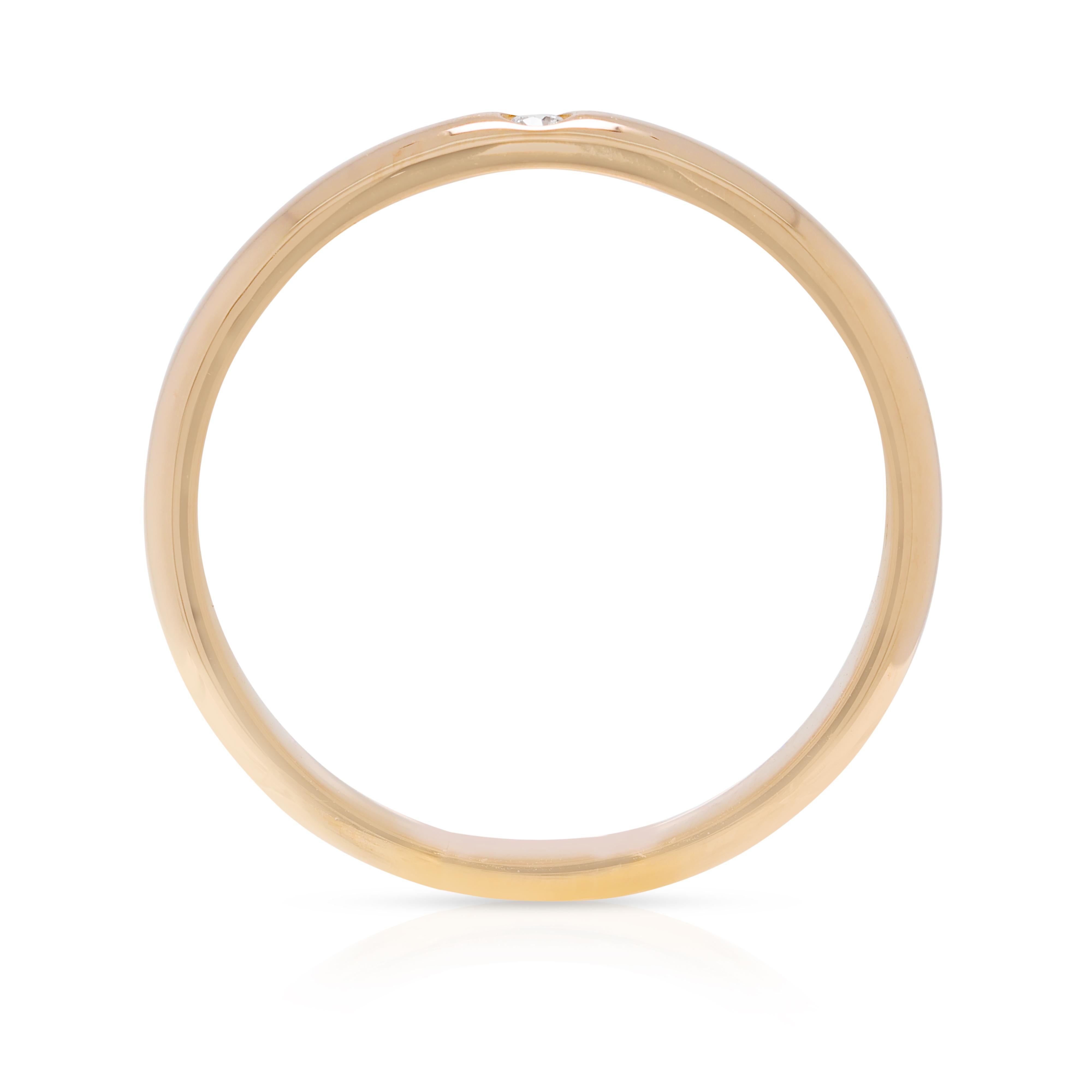 Anello senza tempo con diamante Cartier YR0070 da 0,02 carati in oro giallo 18 carati in vendita 3