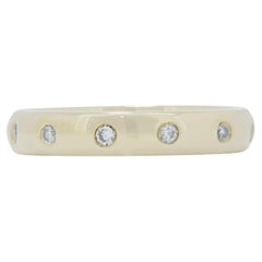 Anillo intemporal de 0,24 quilates de diamantes en oro blanco de 18 quilates