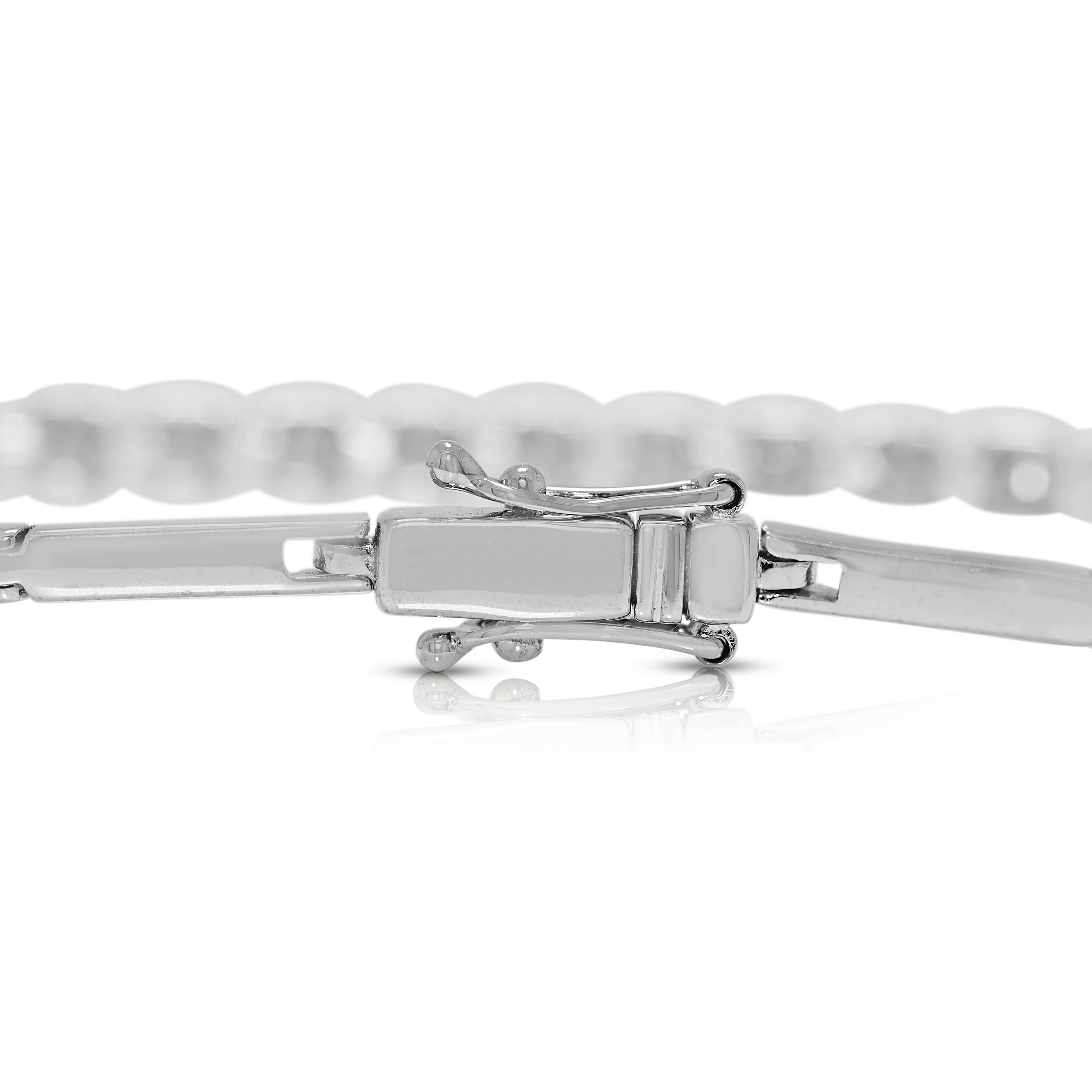 Pulsera atemporal de 0,24 quilates de diamantes naturales en oro blanco de 18 quilates en venta 2