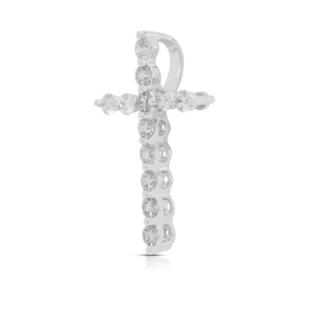 Timeless 0.2ct Natural Diamond Cross Pendant in 18K White Gold by Lee Hwa en Excelente estado para la venta en רמת גן, IL