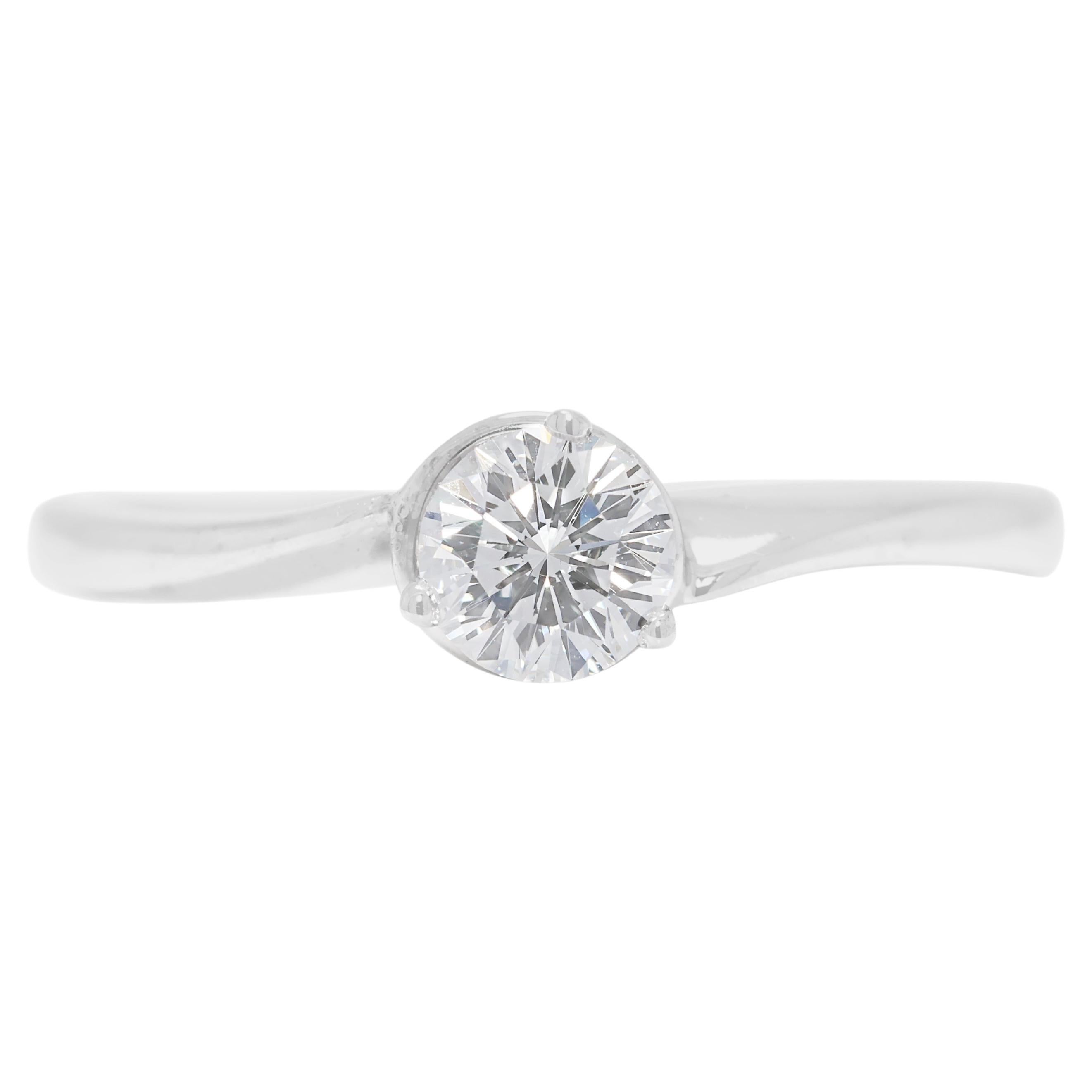 Zeitloser 0,31ct Solitär-Diamantring aus 18k Weißgold im Angebot