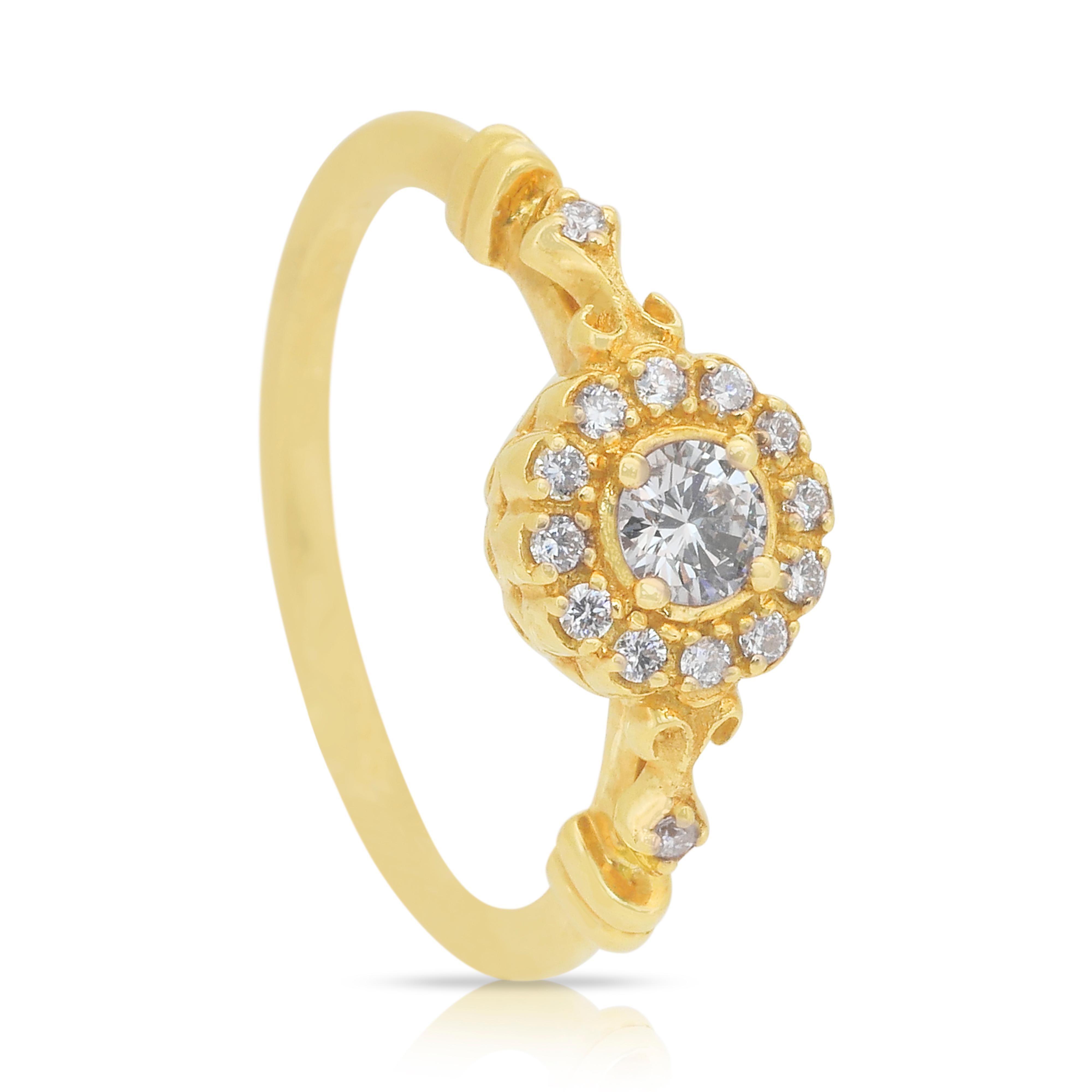Timeless 0.39ct Diamonds Halo Ring in 18k Yellow Gold - IGI Certified 2