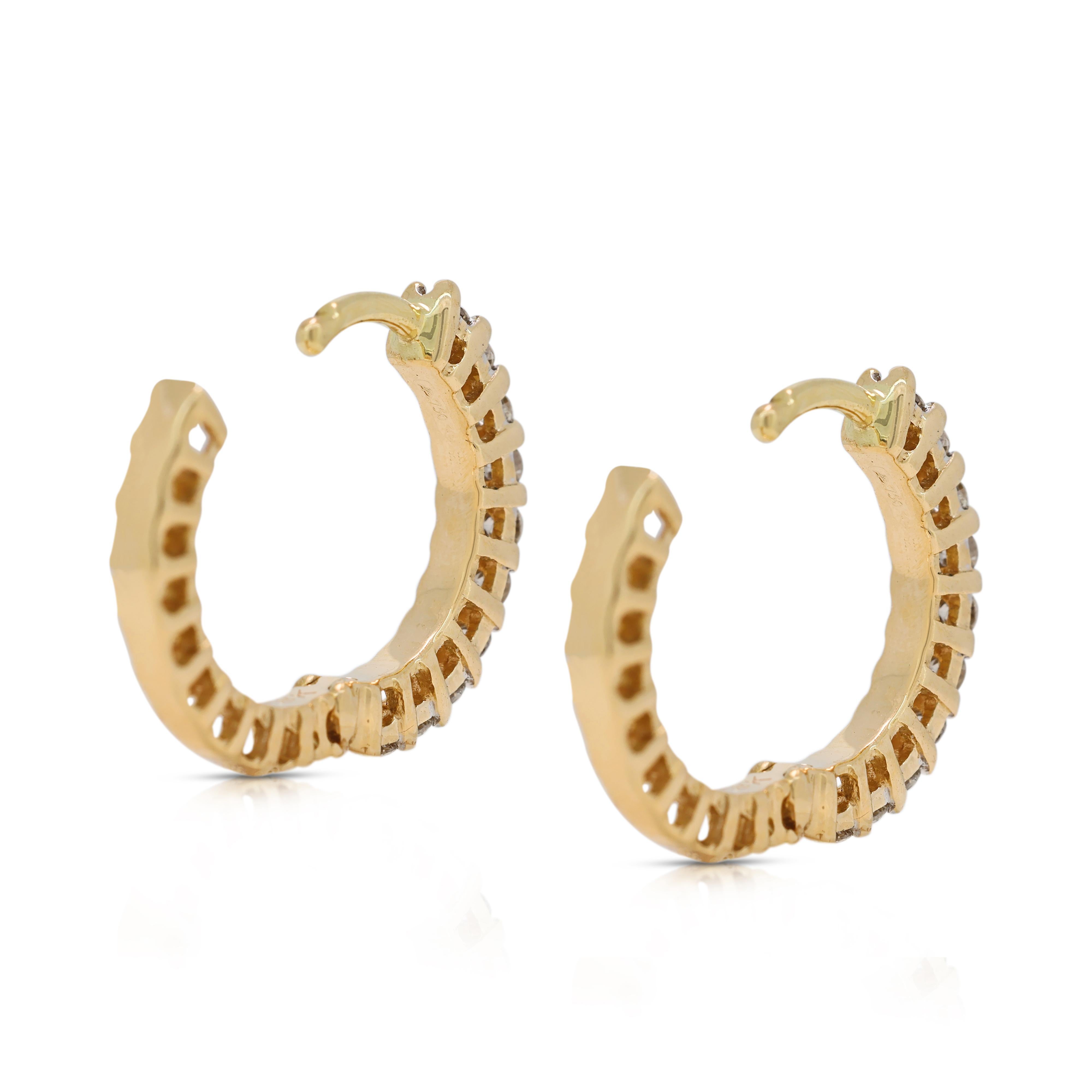 Boucles d'oreilles intemporelles en or jaune 18 carats et diamant naturel de 0,3 carat en vente 1