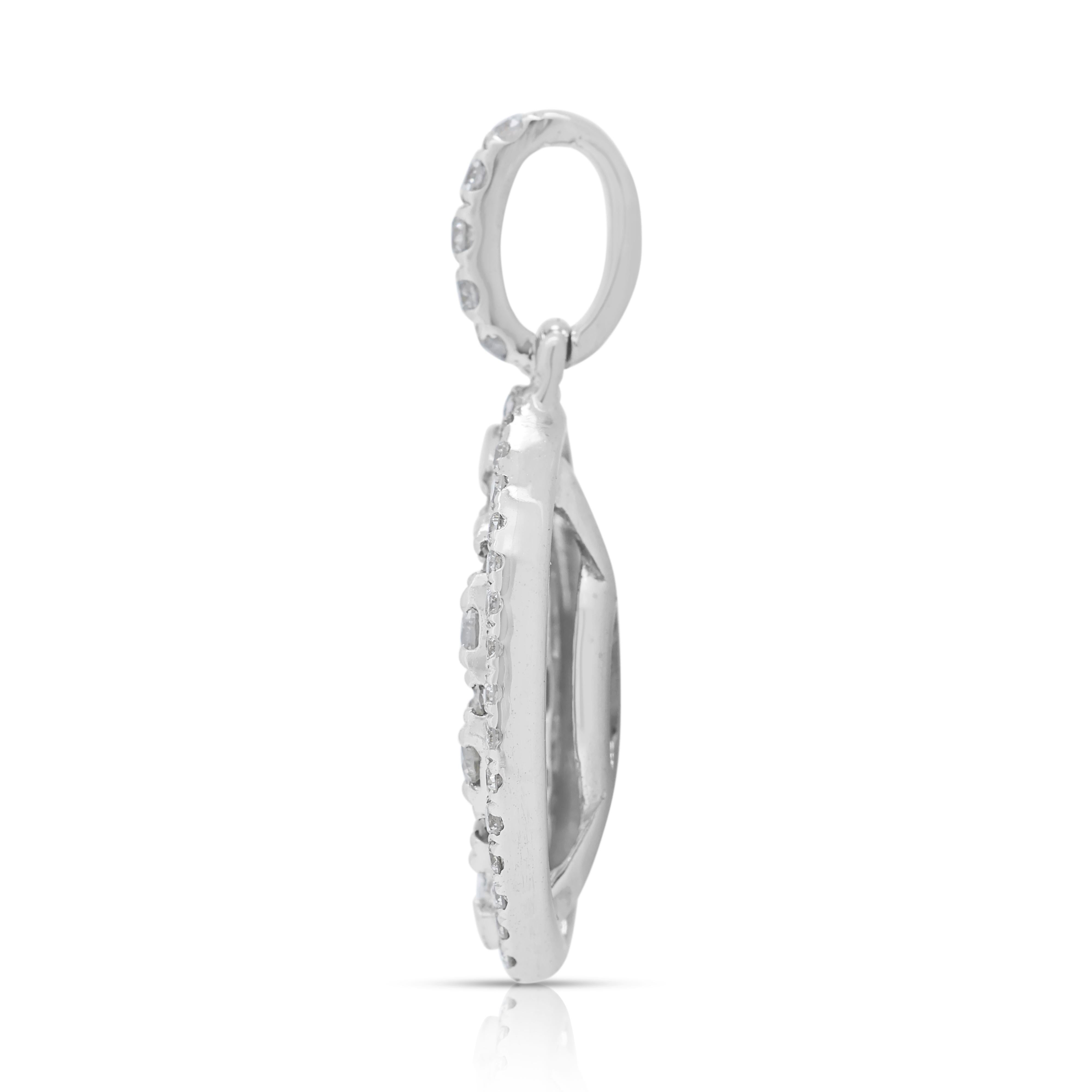 Pendentif Timeless en or blanc 18 carats et diamants naturels de 0,52 ct. Pour femmes en vente