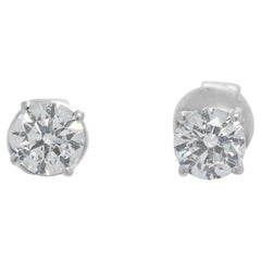 Zeitlose 0,60ct natürliche Diamanten 10K Weißgold Ohrstecker