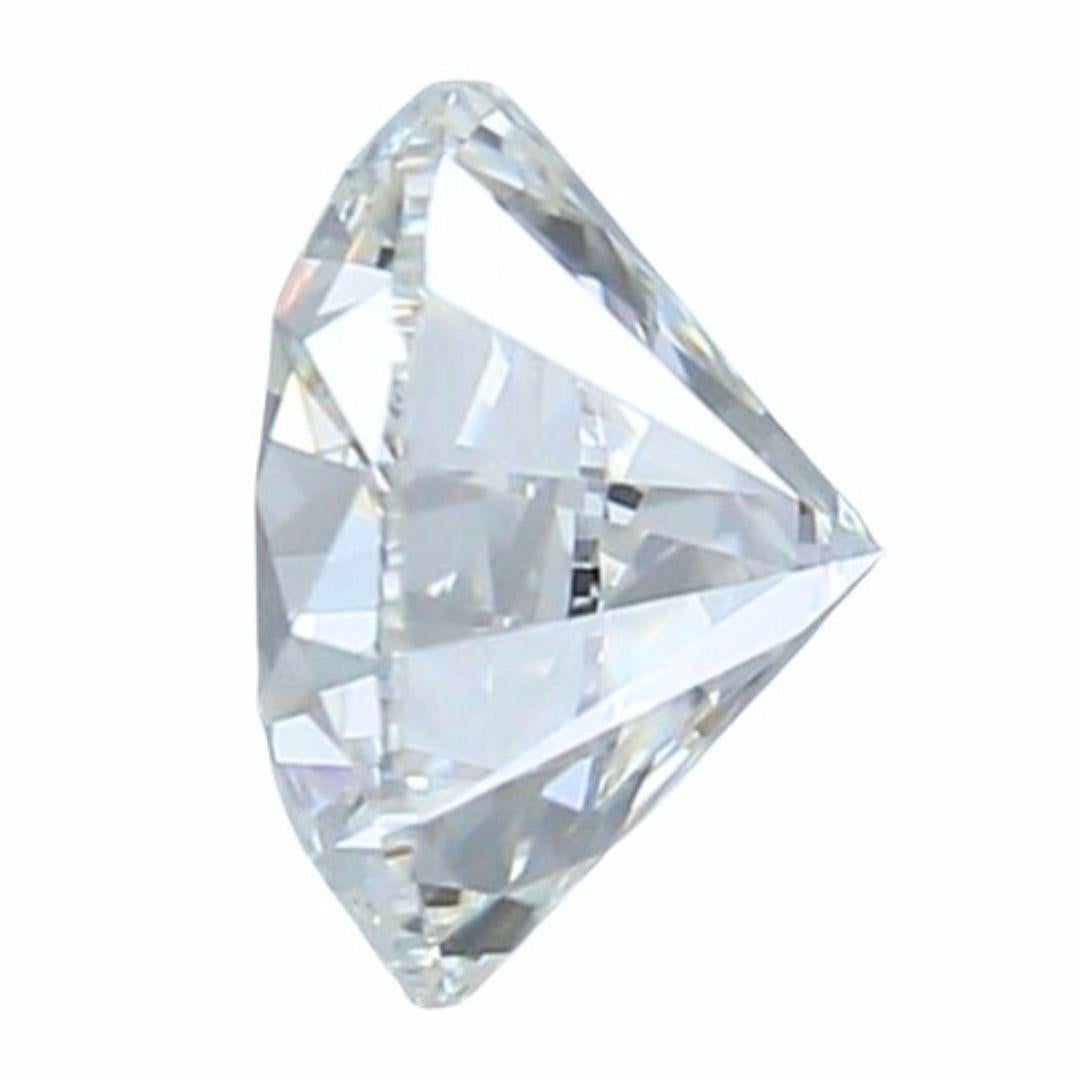 Diamante rotondo senza tempo con taglio ideale triplo eccellente da 0,70 carati - Certificato IGI In condizioni Nuovo in vendita a רמת גן, IL