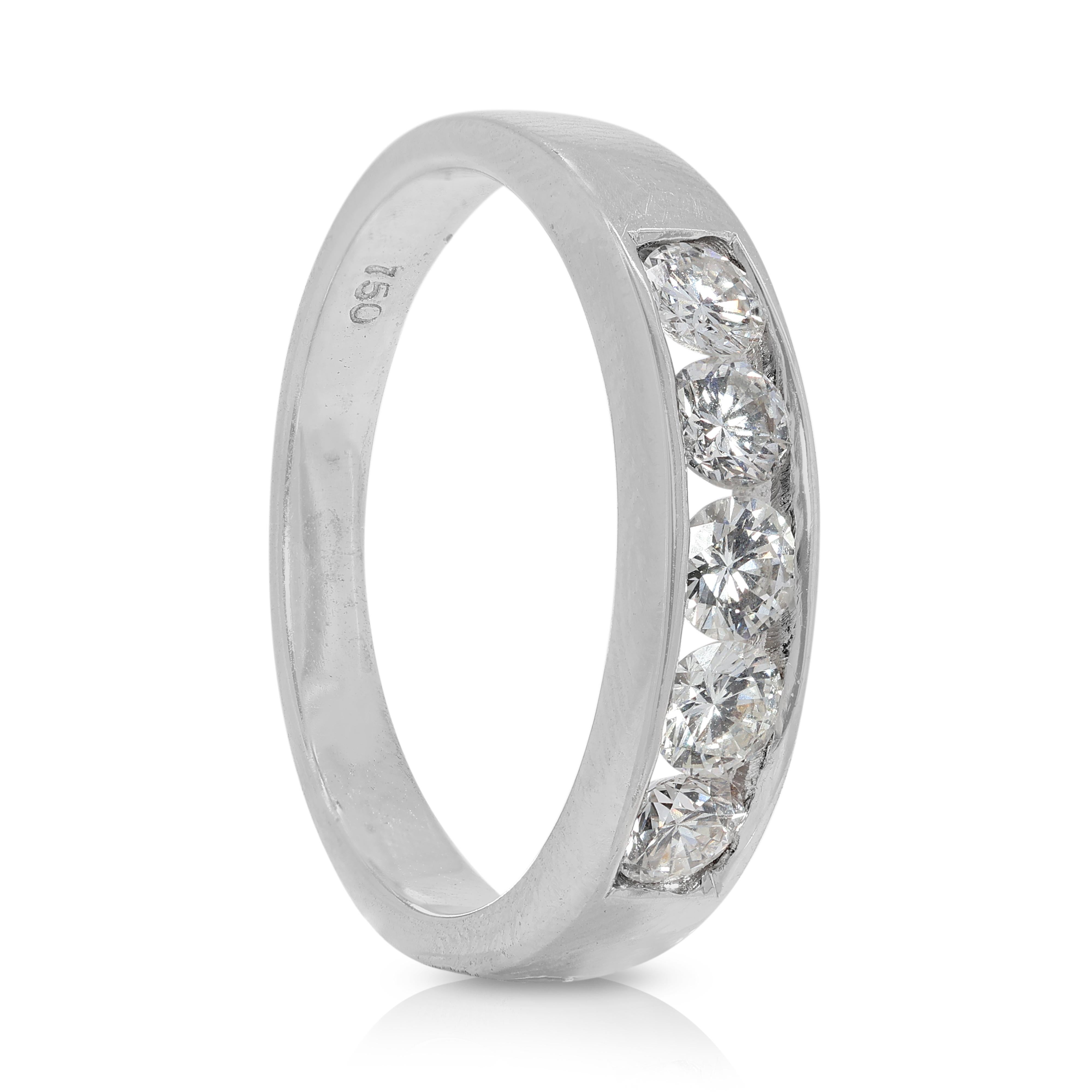 Timeless 0,75 Karat Naturdiamant 5-Stein Ring in 18K Weißgold im Angebot 1