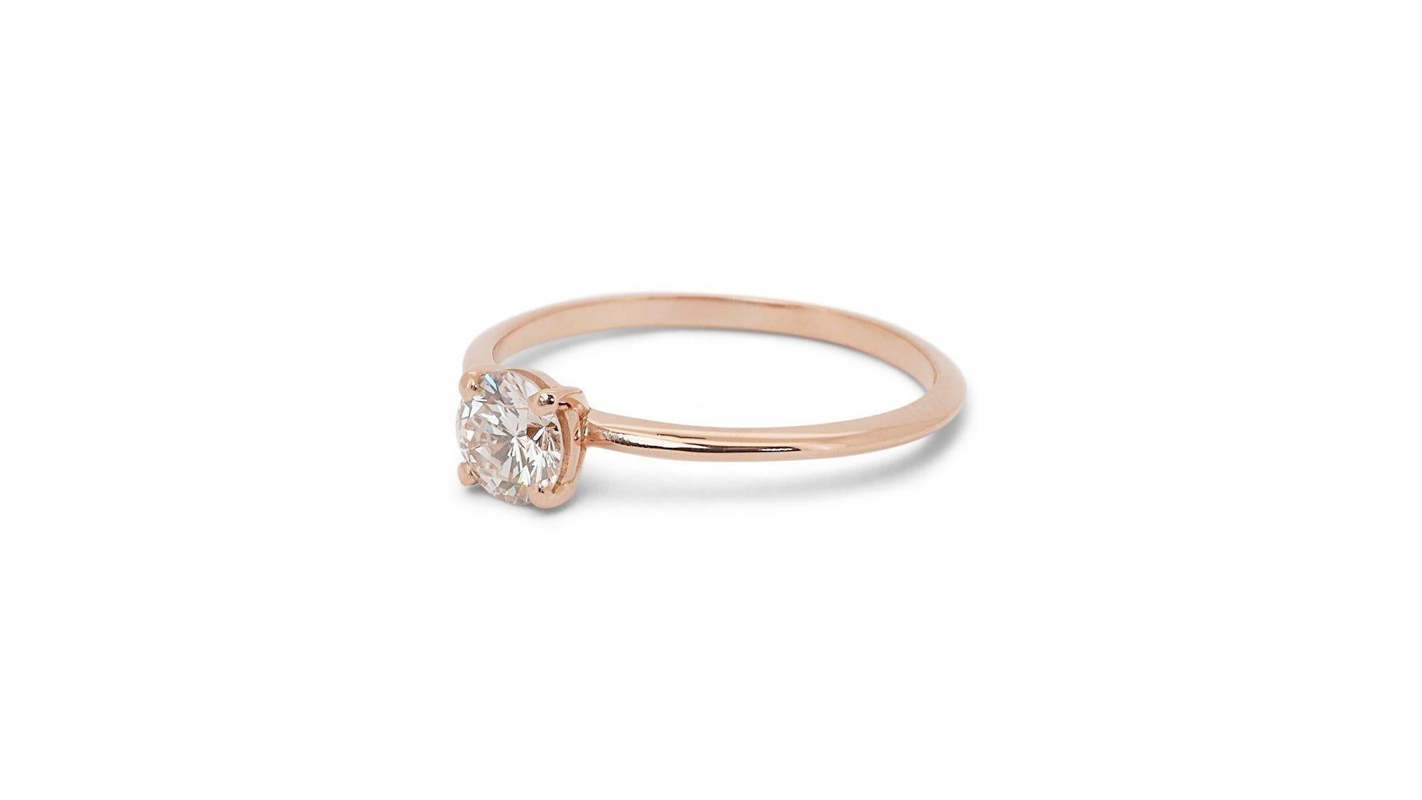 Timeless 0.80ct Diamond Solitaire Ring in 18k Rose Gold - GIA Certified In New Condition For Sale In רמת גן, IL