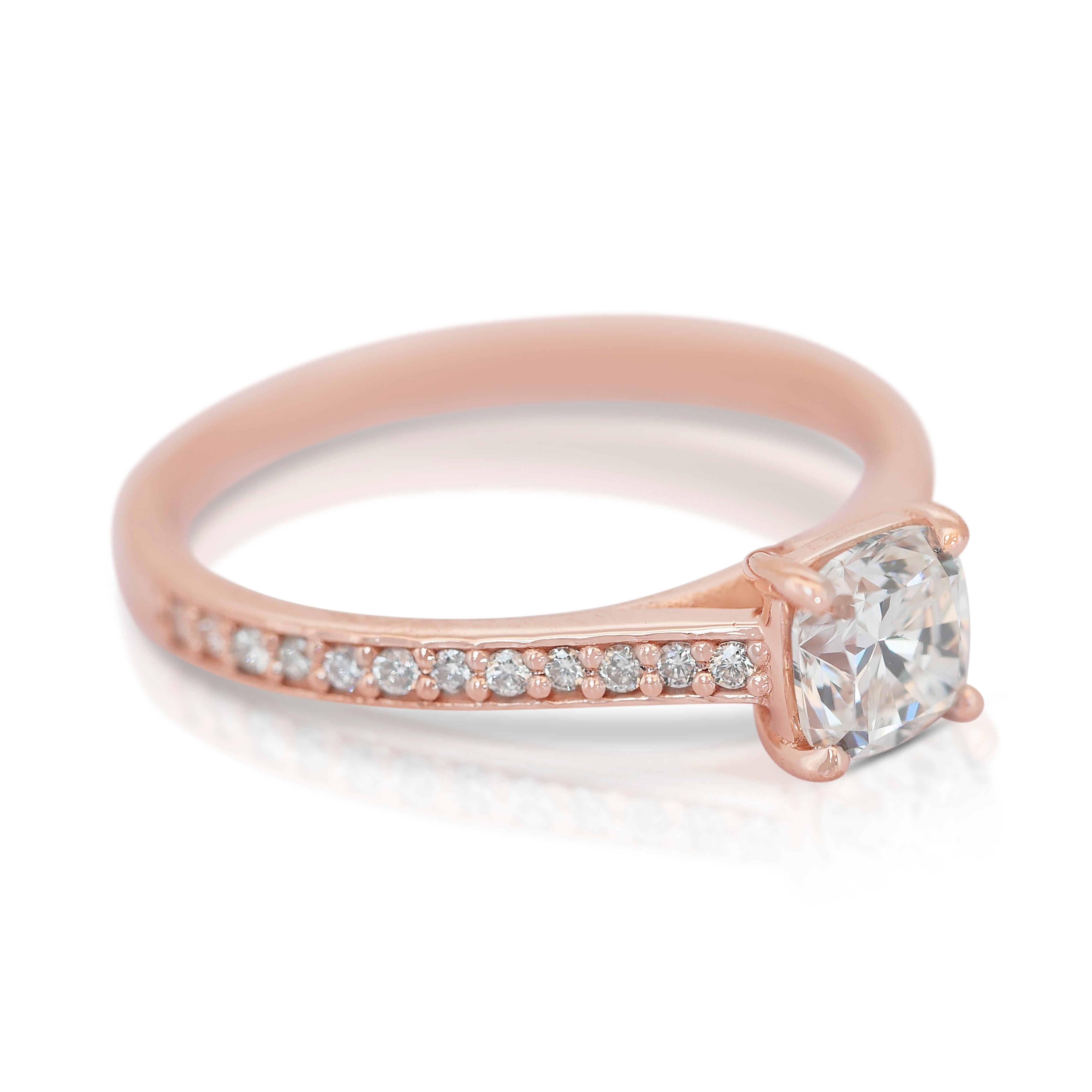 Timeless 0.93ct Diamonds Pave Ring in 14k Rose Gold - IGI Certified In New Condition In רמת גן, IL