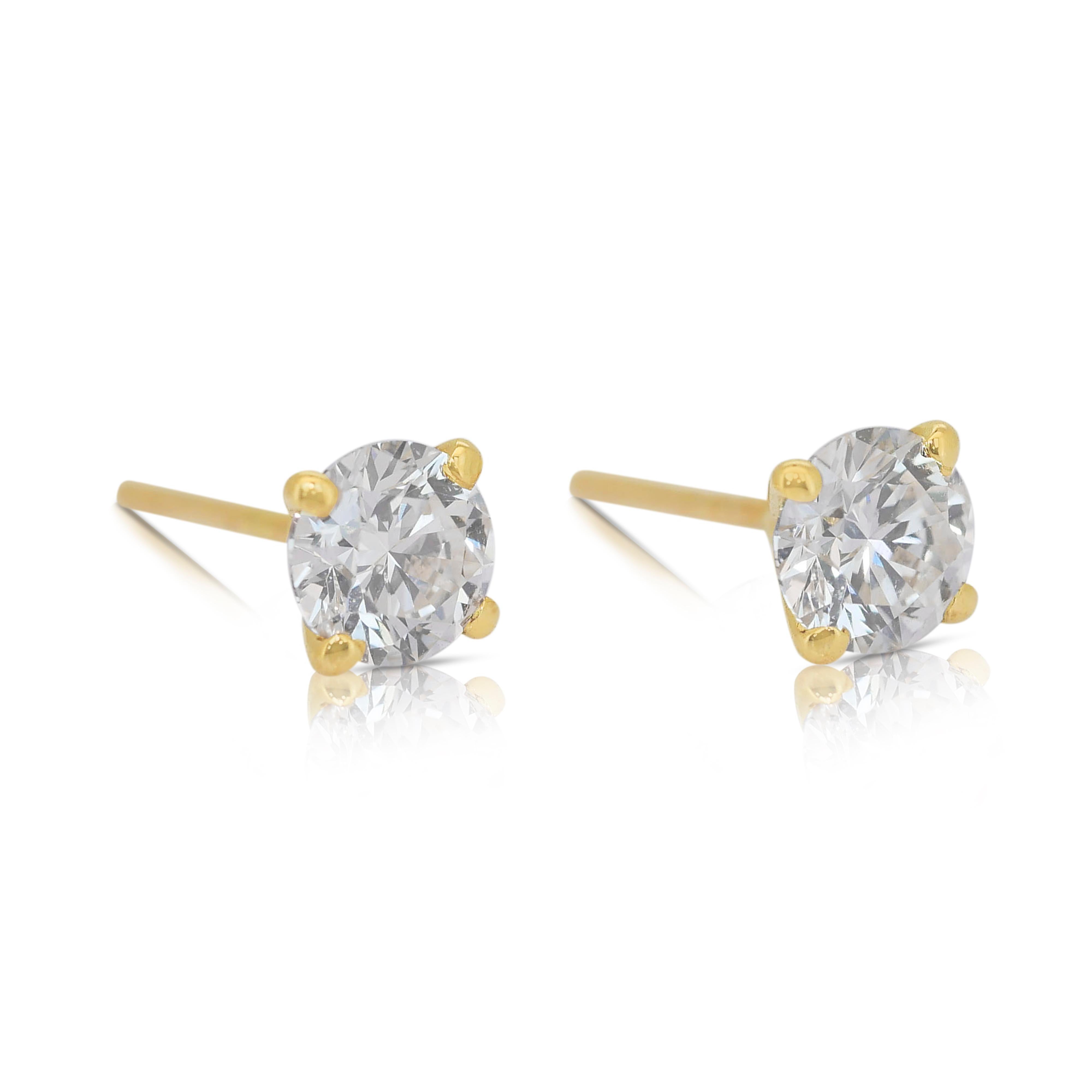 Round Cut Timeless 1.02ct Diamonds Stud Earrings in 18k Yellow Gold - IGI Certified