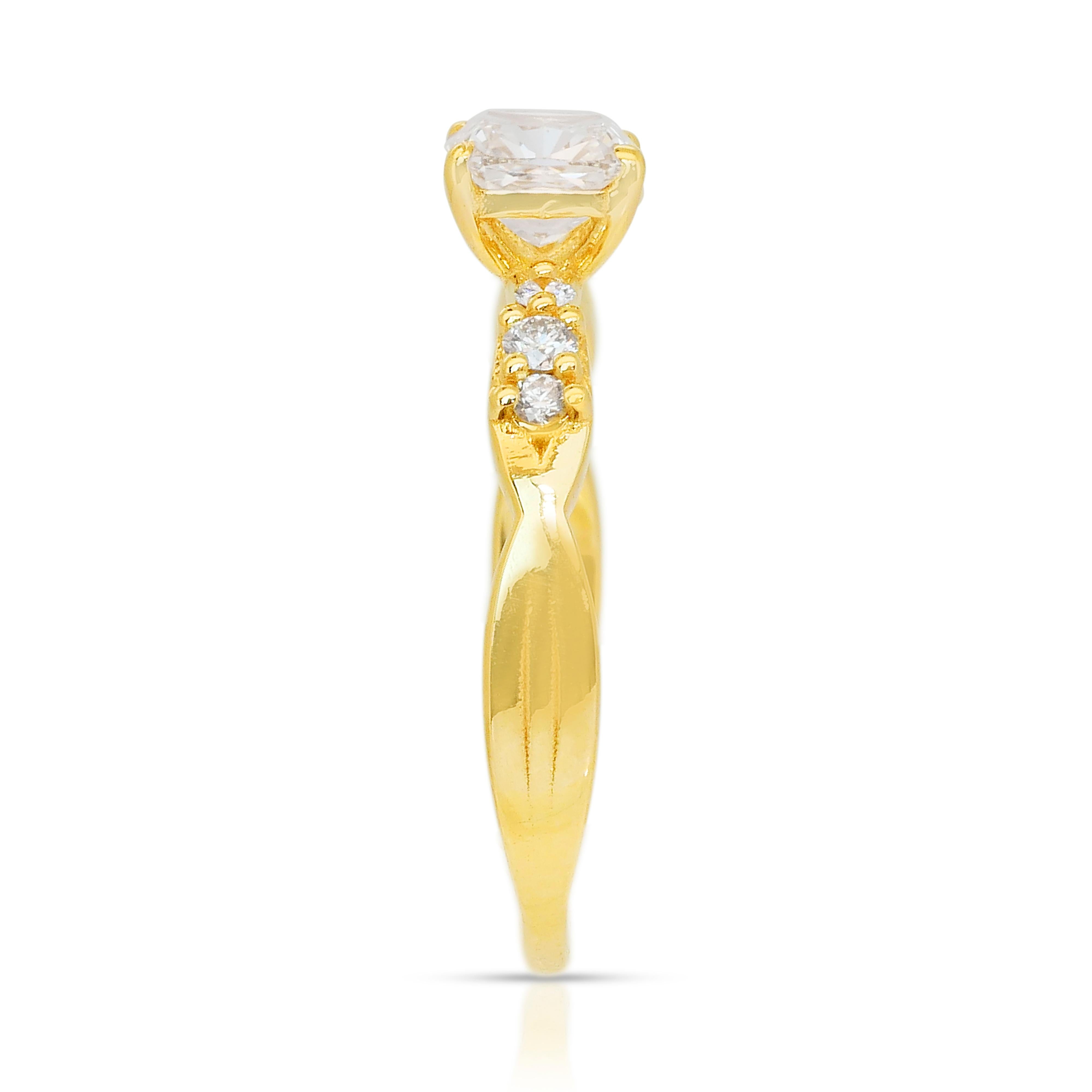 Bague intemporelle en or jaune 18 carats avec pavé de 1,07 ct de diamants - certifié IGI en vente 2
