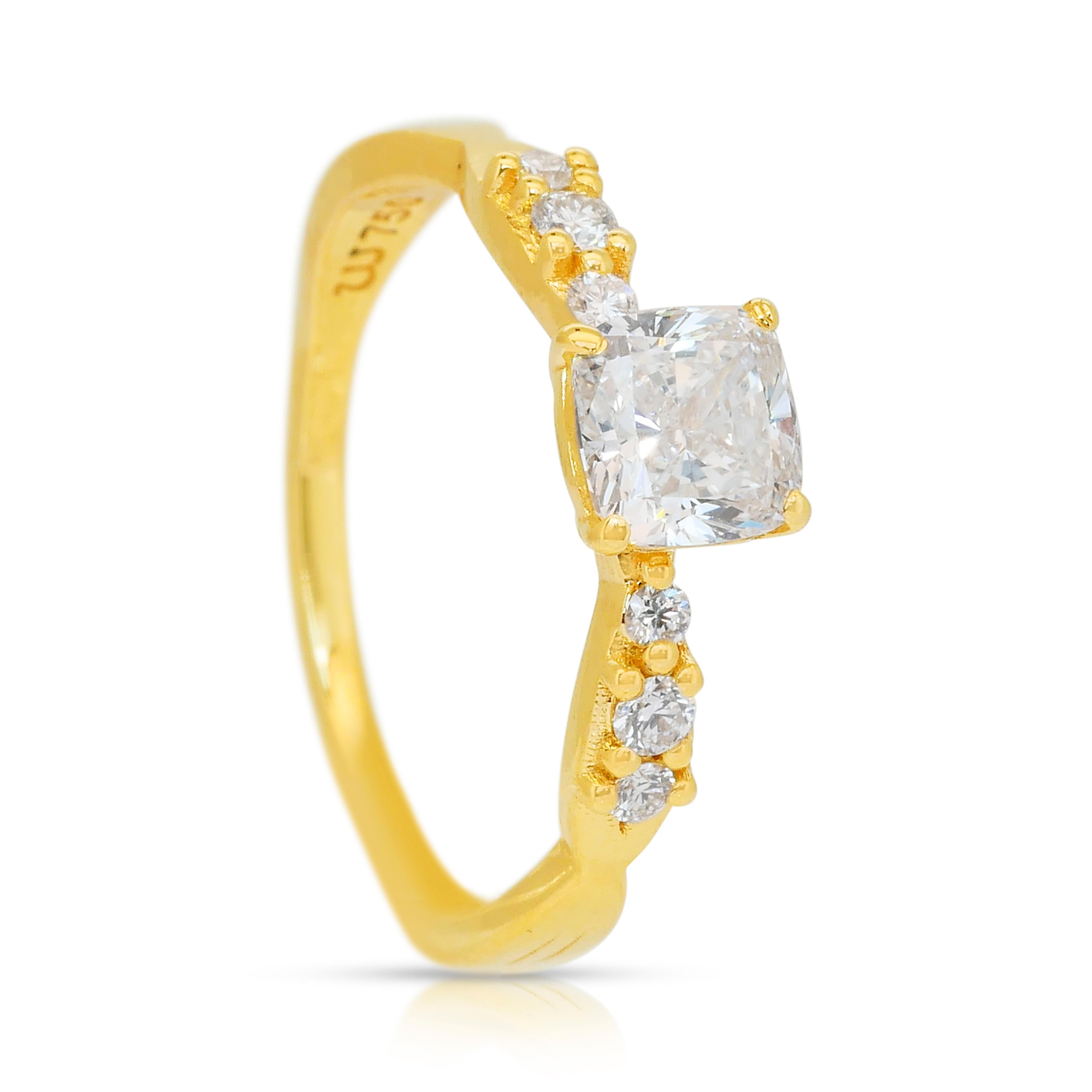 Bague intemporelle en or jaune 18 carats avec pavé de 1,07 ct de diamants - certifié IGI en vente 3
