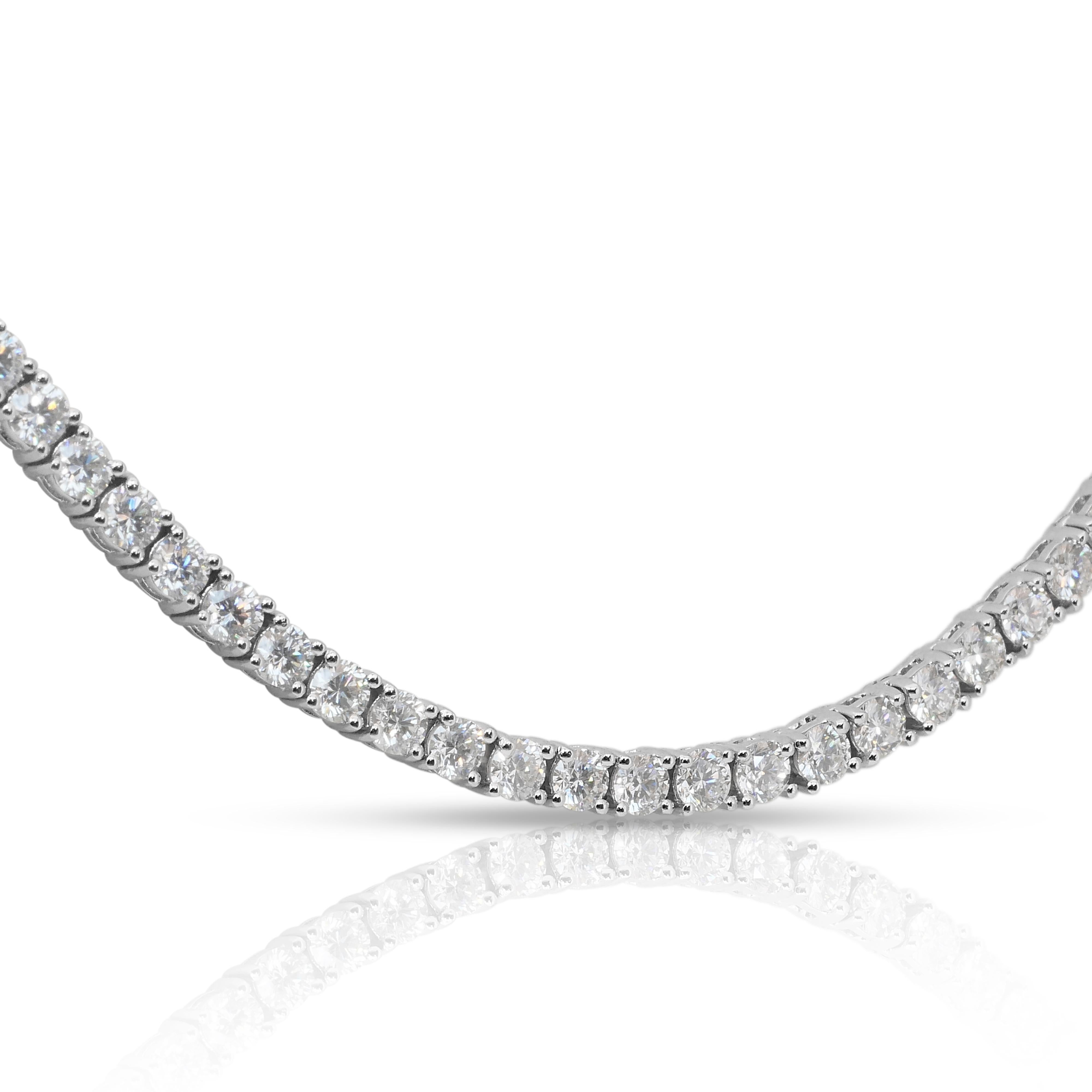 Timeless 10.88ct Diamonds Necklace in 18k White Gold - IGI Certified en venta 2