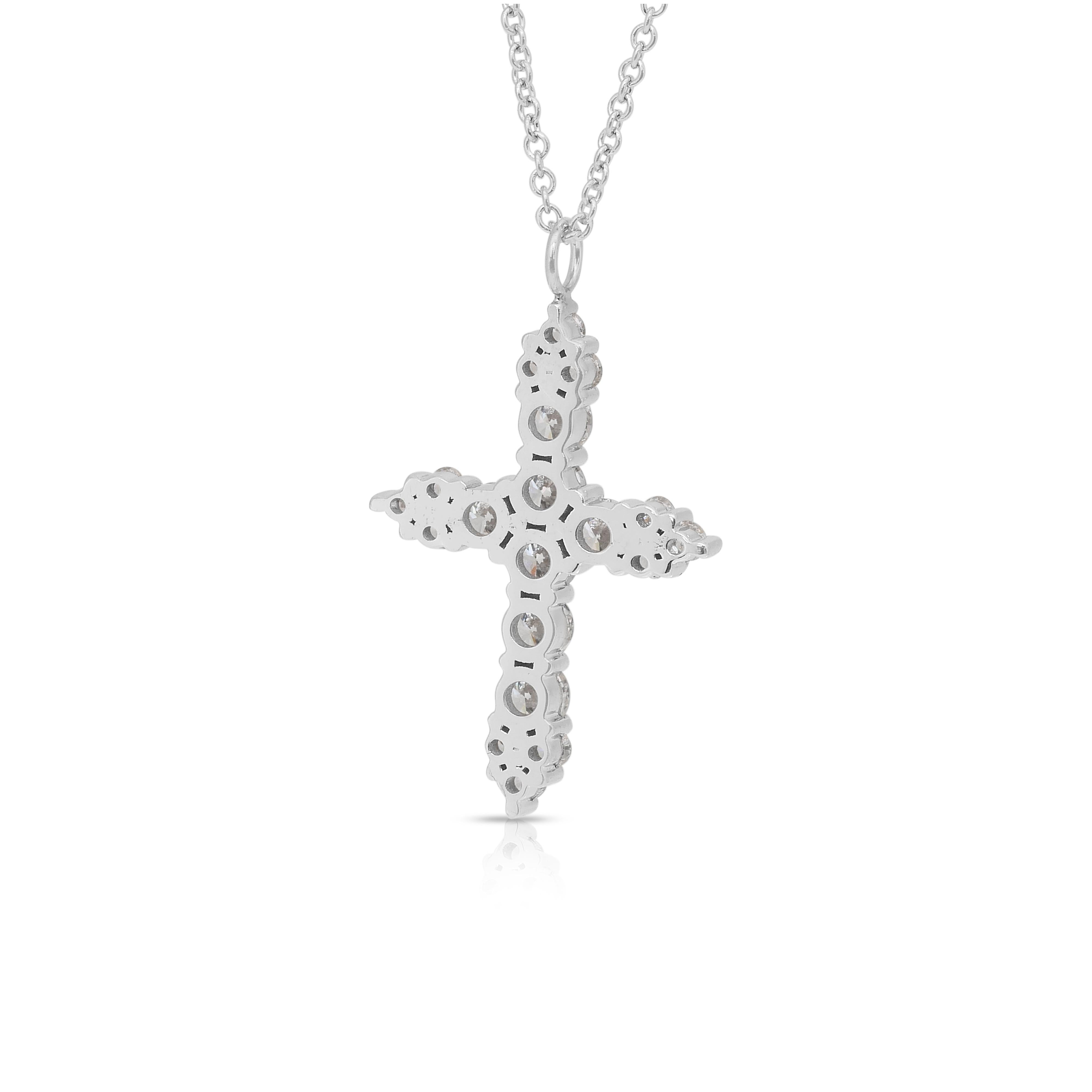 Timeless 1.23ct Diamonds Necklace with Cross Pendant in 18k White Gold en venta 3