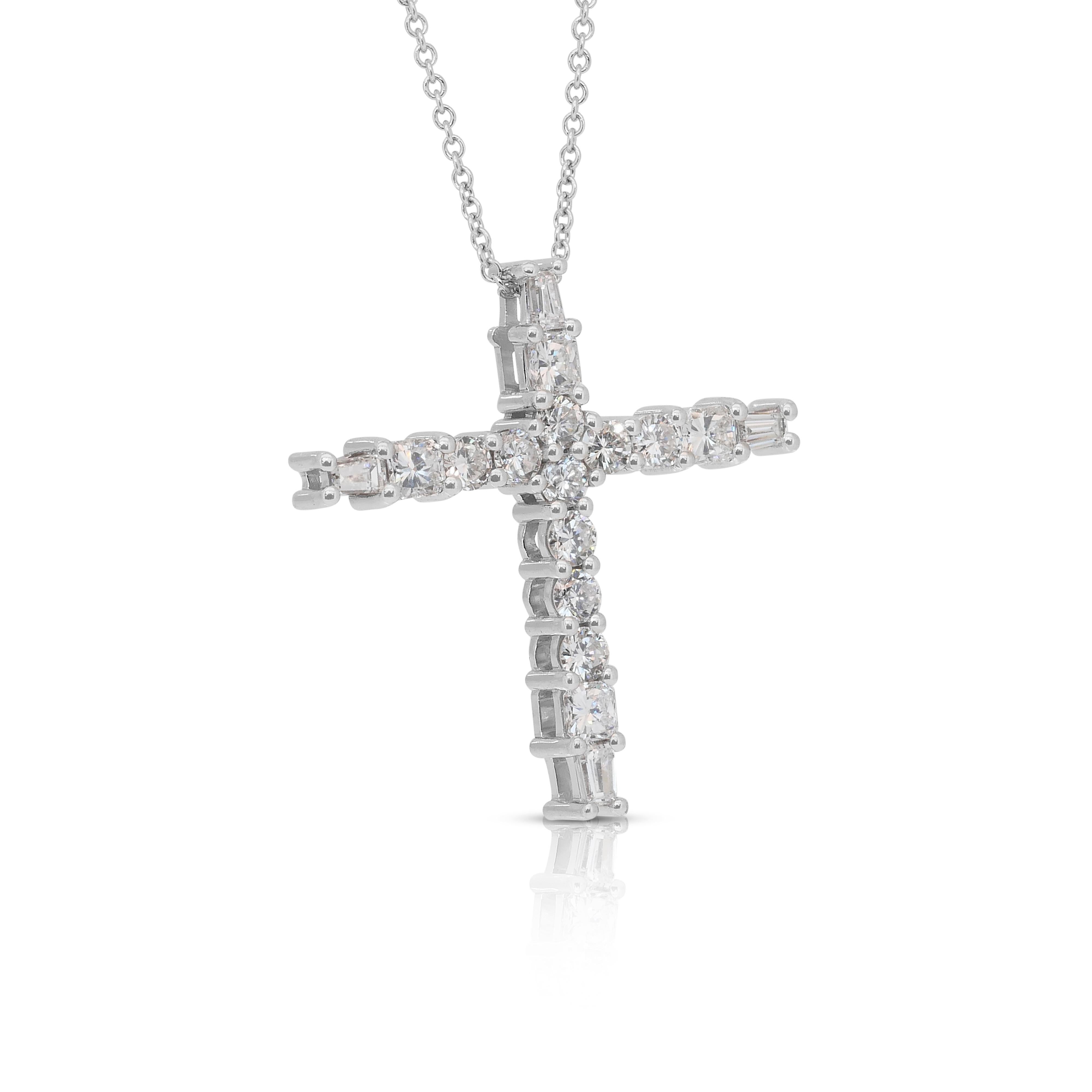 Round Cut Timeless 1.41ct Diamonds Necklace with Cross Pendant in 18k White Gold For Sale