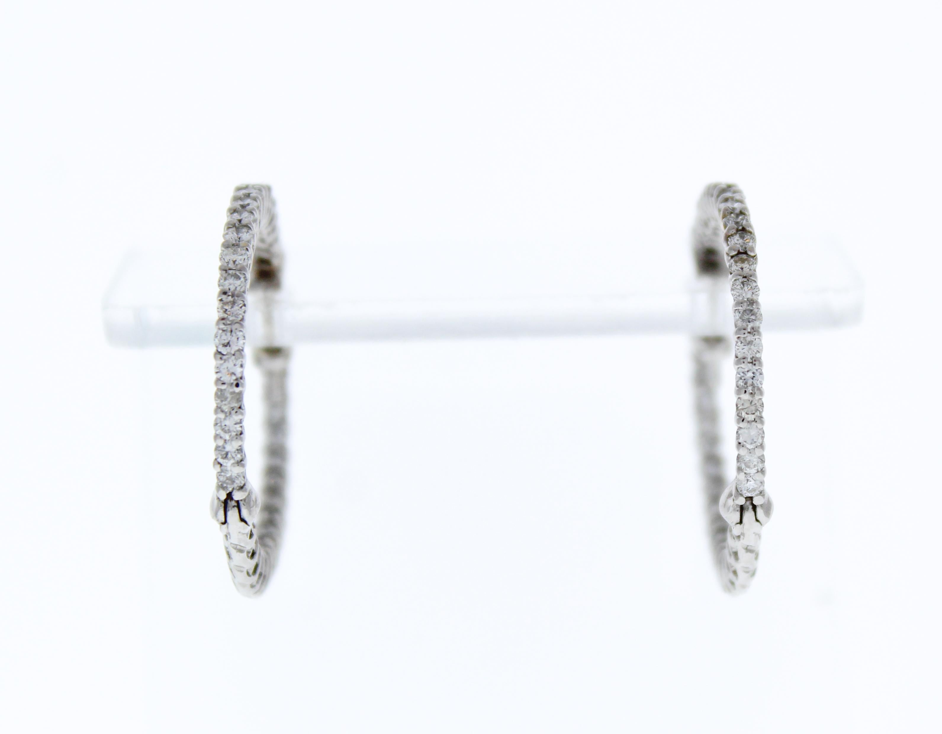Timeless 1.44ct Brilliant Cut Diamond Hoop Earrings in 14k White Gold In New Condition For Sale In Chicago, IL
