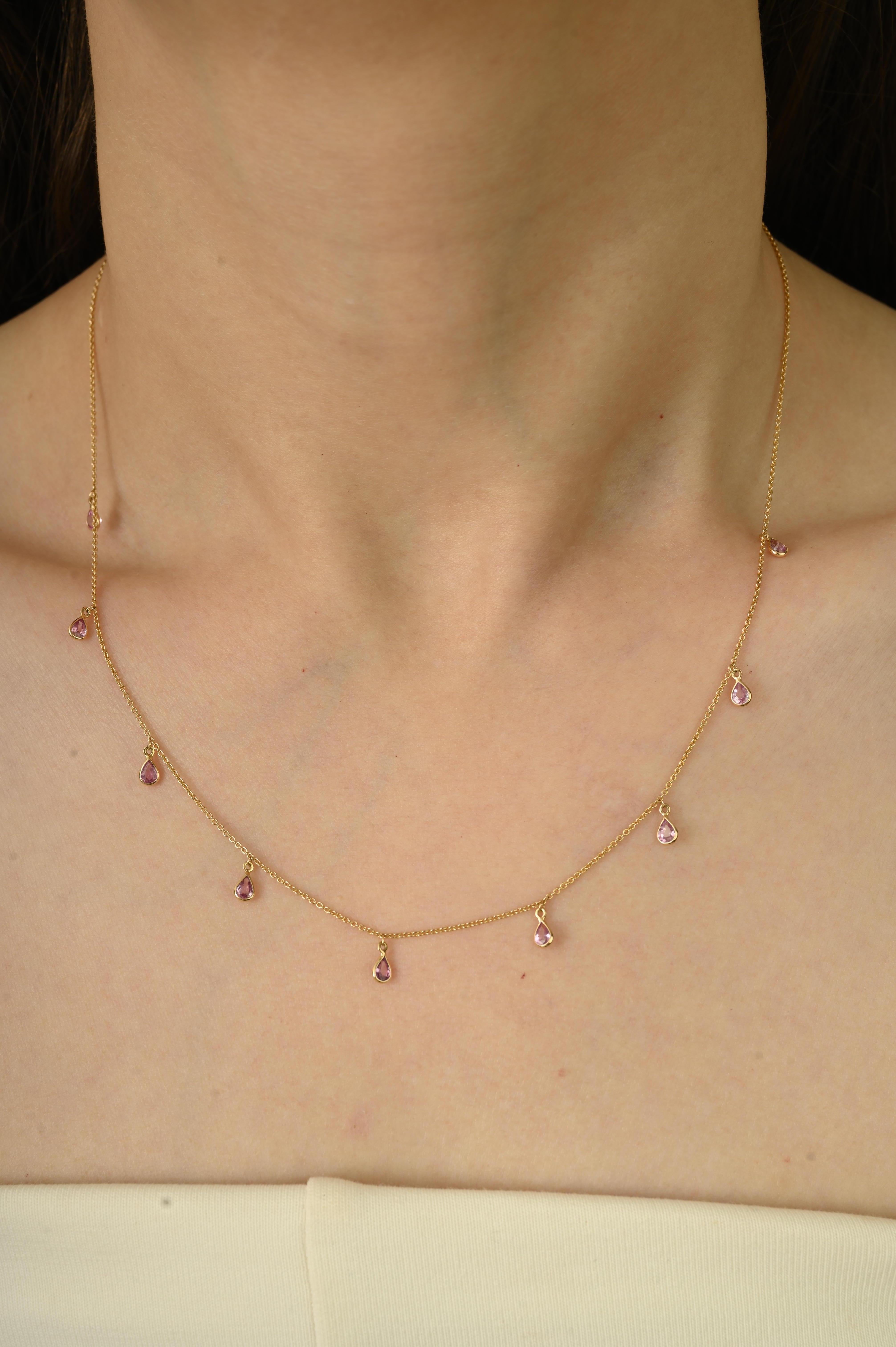 Collier intemporel en or jaune 14k avec 1.37Ct de saphirs roses taille poire en vente 2