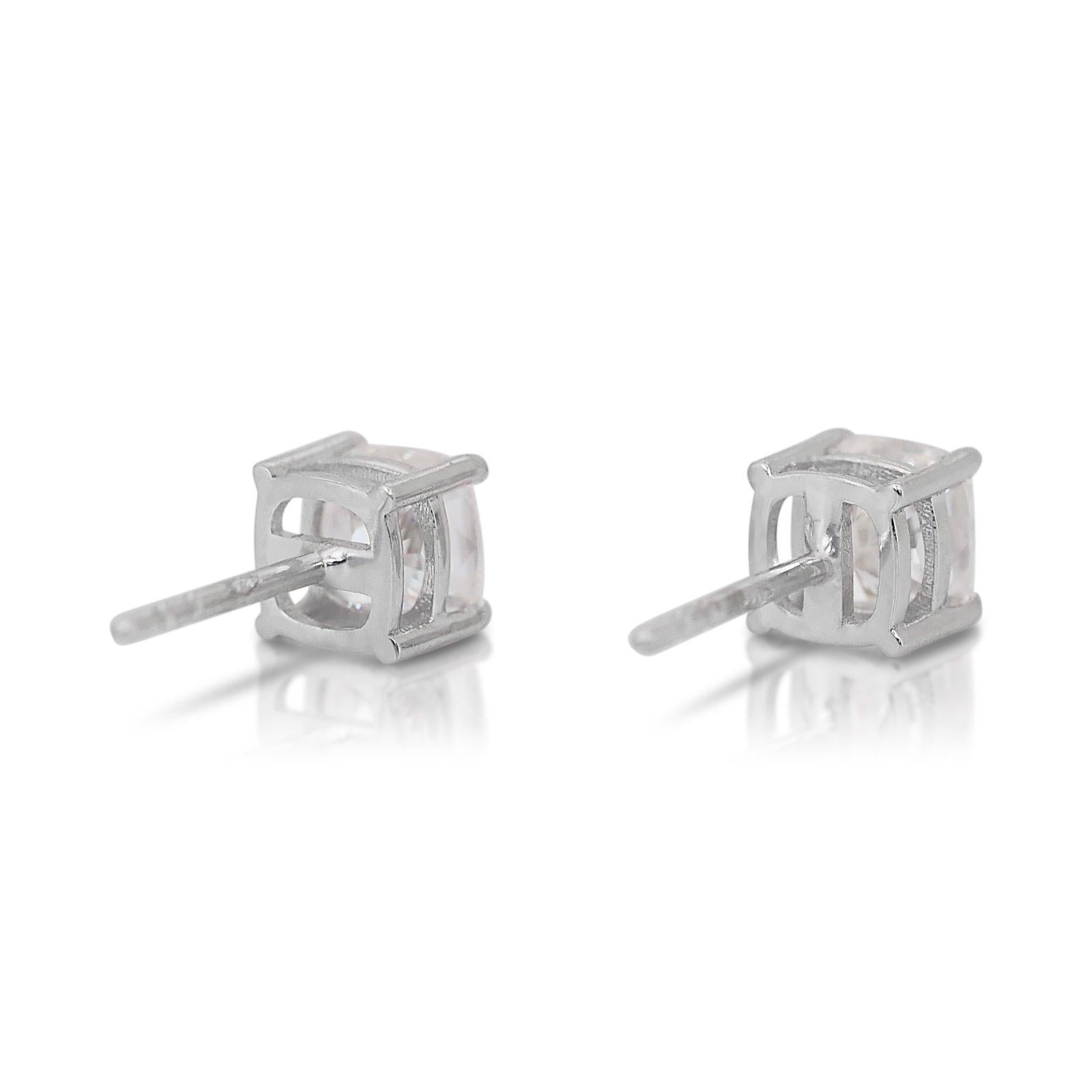 Pendientes intemporales con doble diamante de talla ideal excelente de 1,80 ct en venta 1